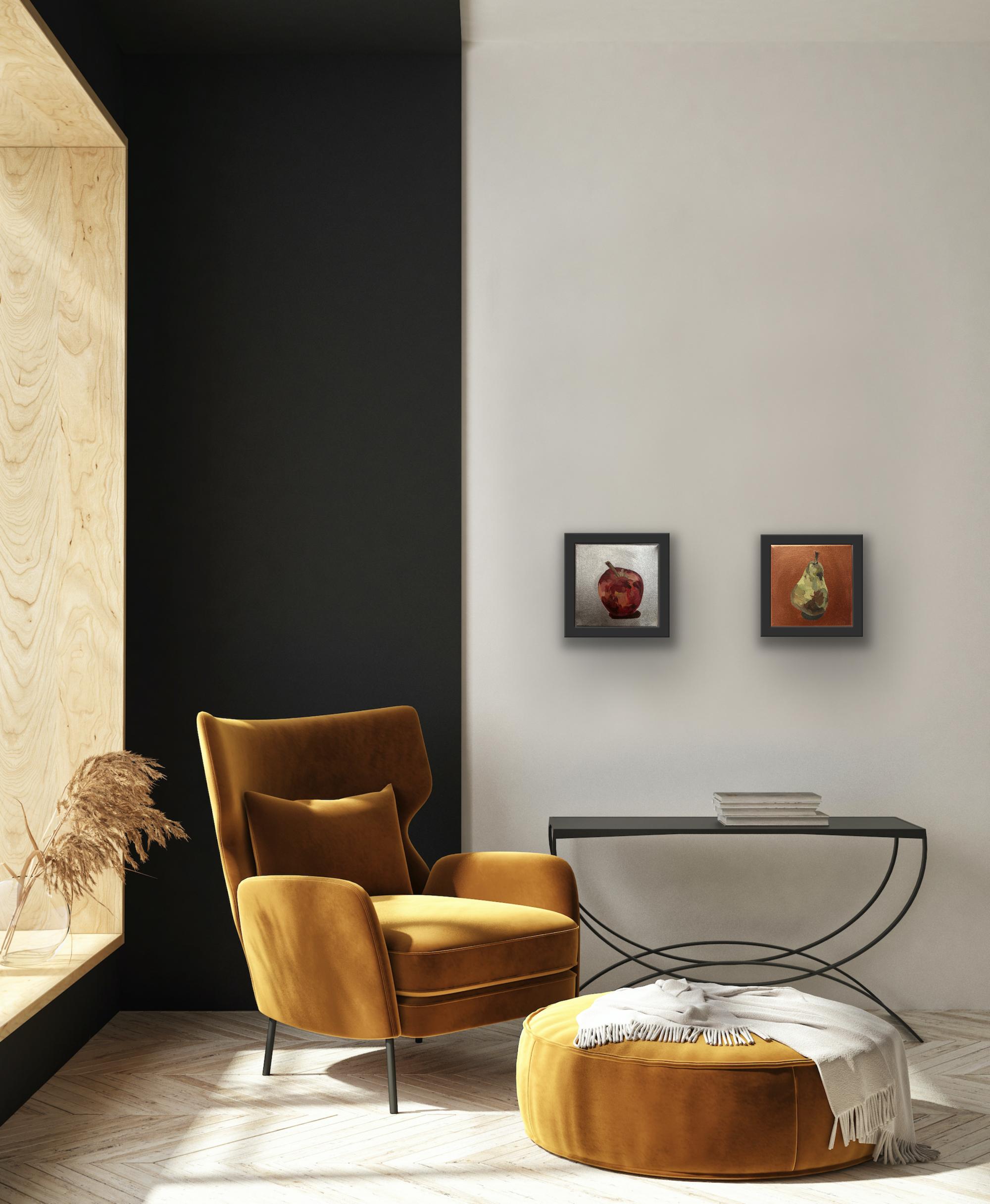 Landscape Painting di Sarah Adams - Dinky Pear 
Red Apple su quadrato metallico, dittico, dipinto originale