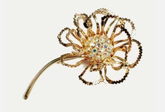 SARAH COVENTRY - Große schillernde Strassstein & Gold Tone Brosche - CIRCA 1970's