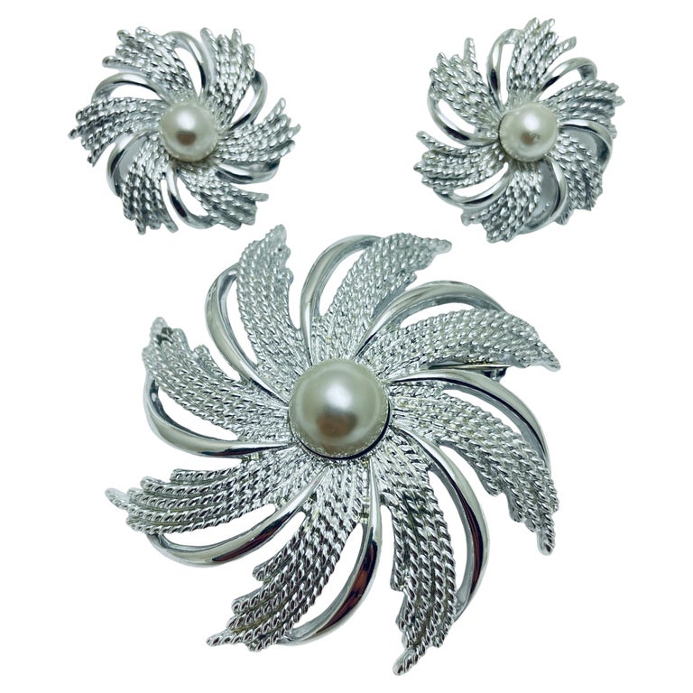 Earrings Sarah Coventry Directory SARAH COVENTRY Signed Silver