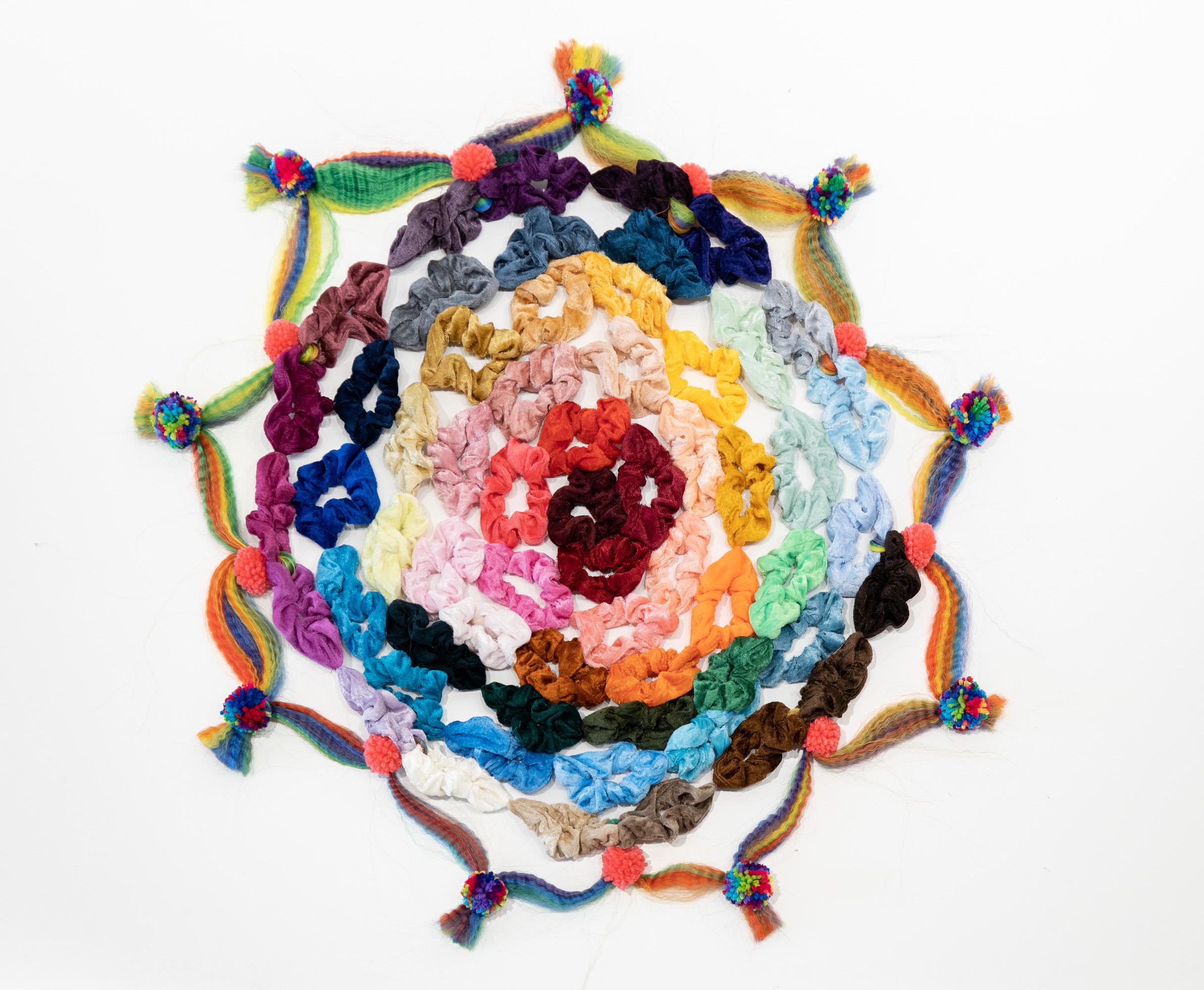 "Come sono i miei capelli?" Scrunchies per capelli assemblati, vibranti, fibre sintetiche