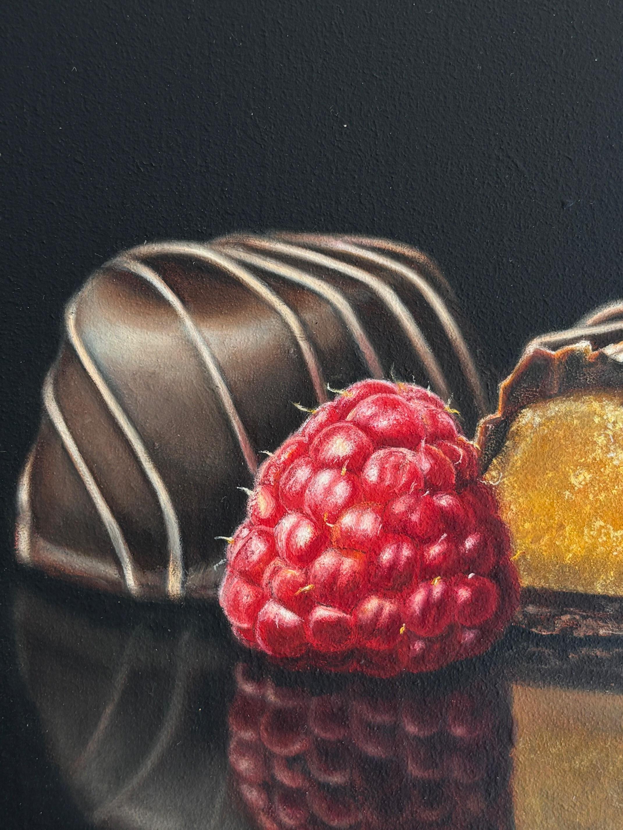 Midnight Indulgence - Original Ölgemälde - zeitgenössisch  stillleben kunstwerk (Fotorealismus), Painting, von Sarah Eden