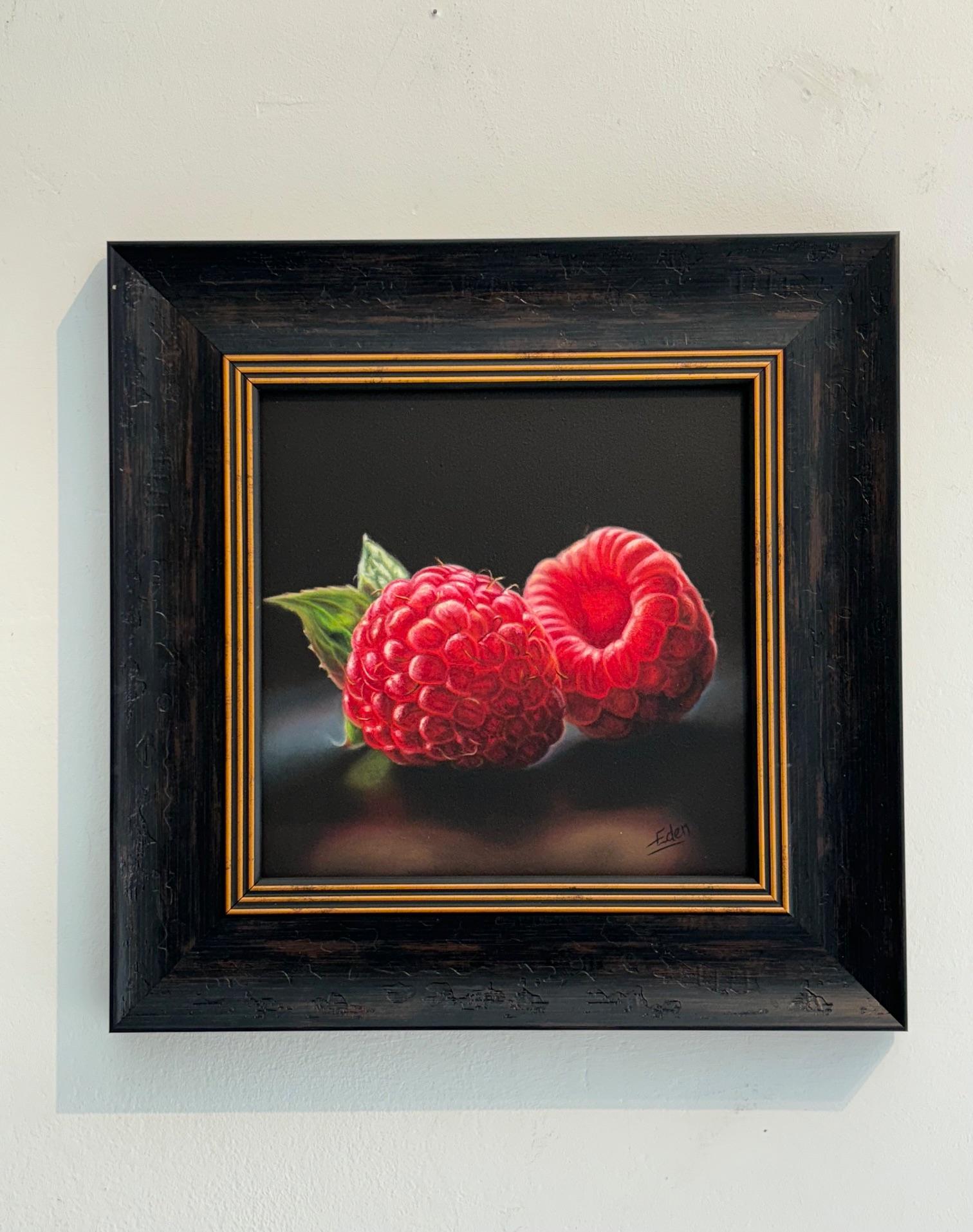Ruby Embers - pittura ad olio originale di natura morta - opere d'arte di realismo contemporaneo - Painting Fotorealista di Sarah Eden