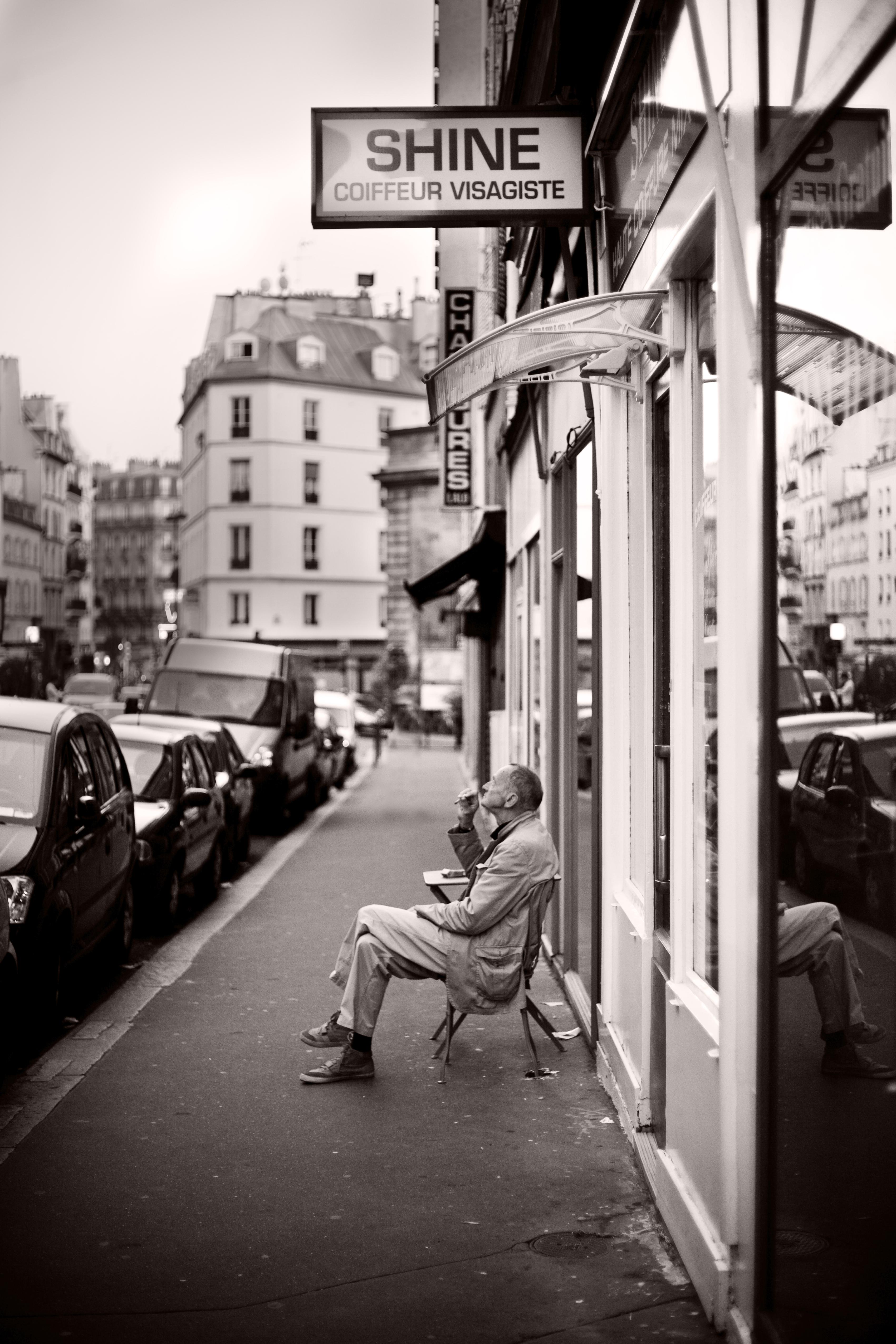 Glänzen, Paris