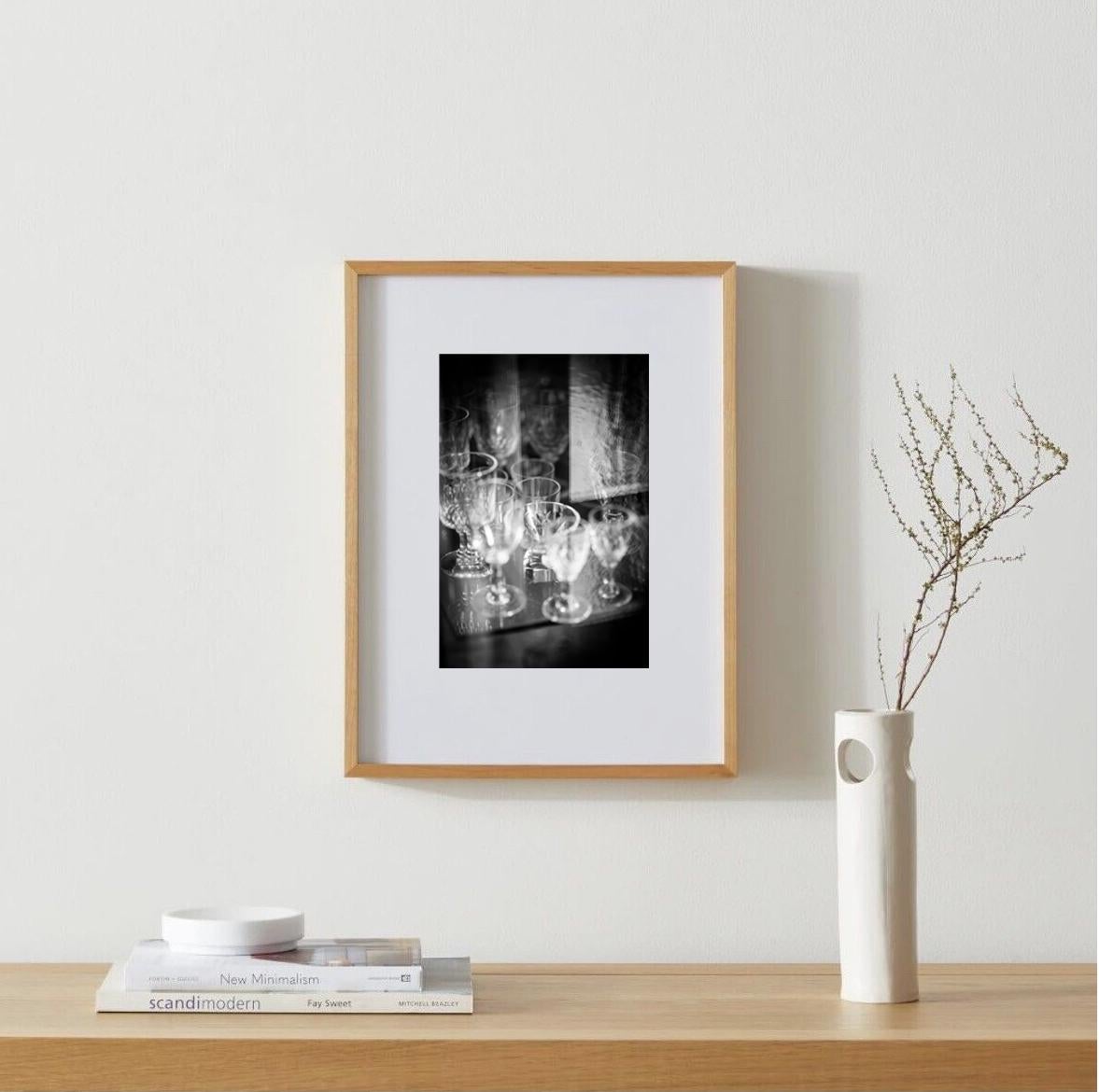 Lunettes vintage - Romantique Photograph par Sarah Hadley