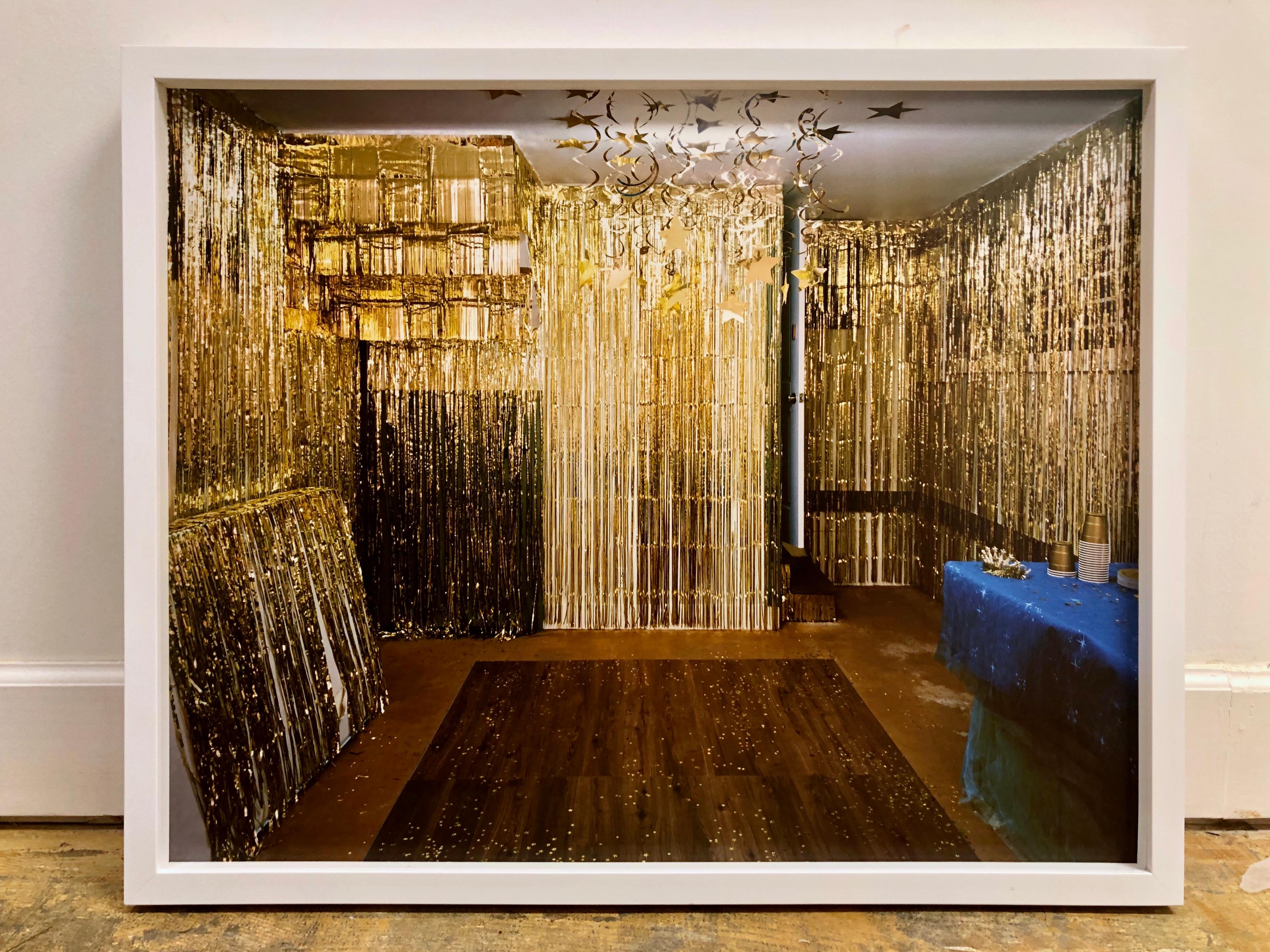 FLOOD READY - Serie Crepúsculo Vivir Impresión cromogénica, Sillas hinchables azules en venta 5