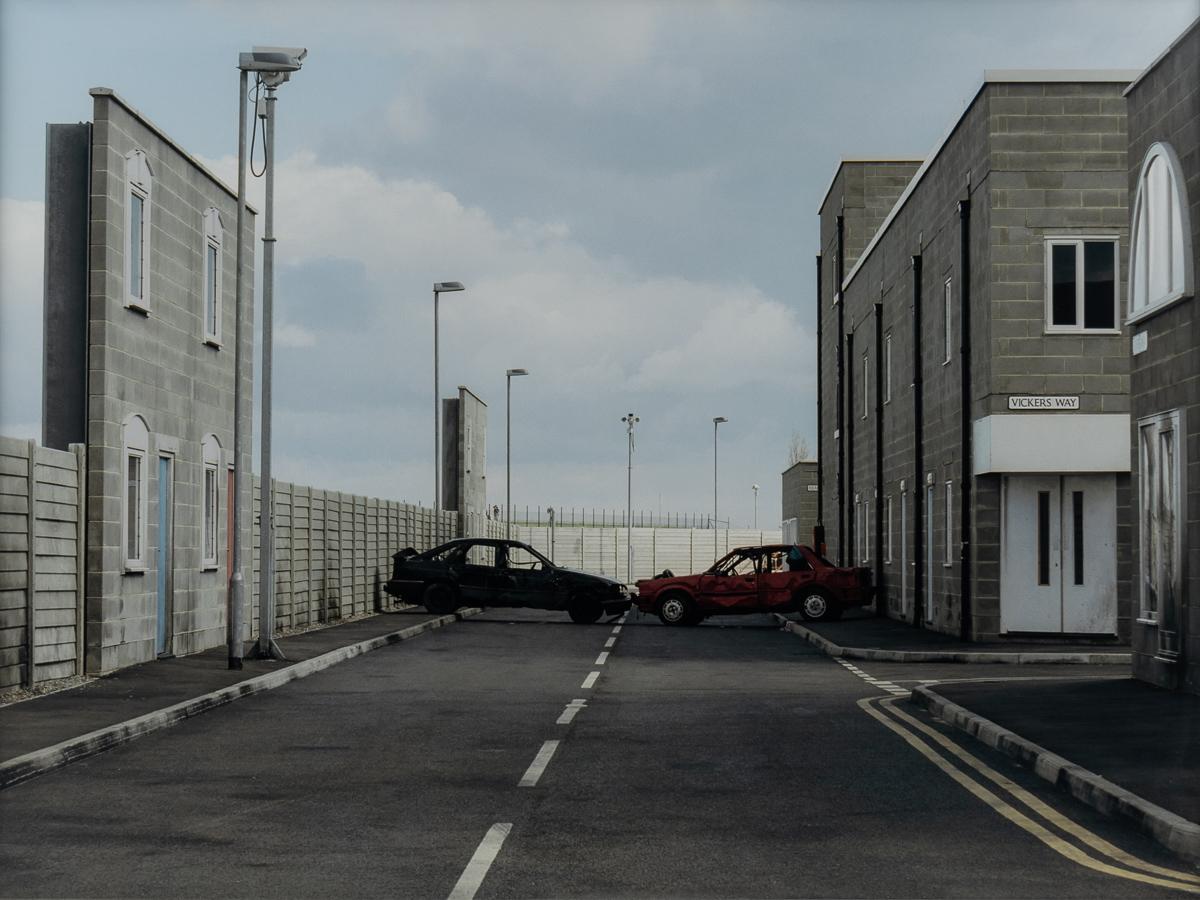 Landscape Photograph de Sarah Pickering - Bloqueo de carretera, River Way