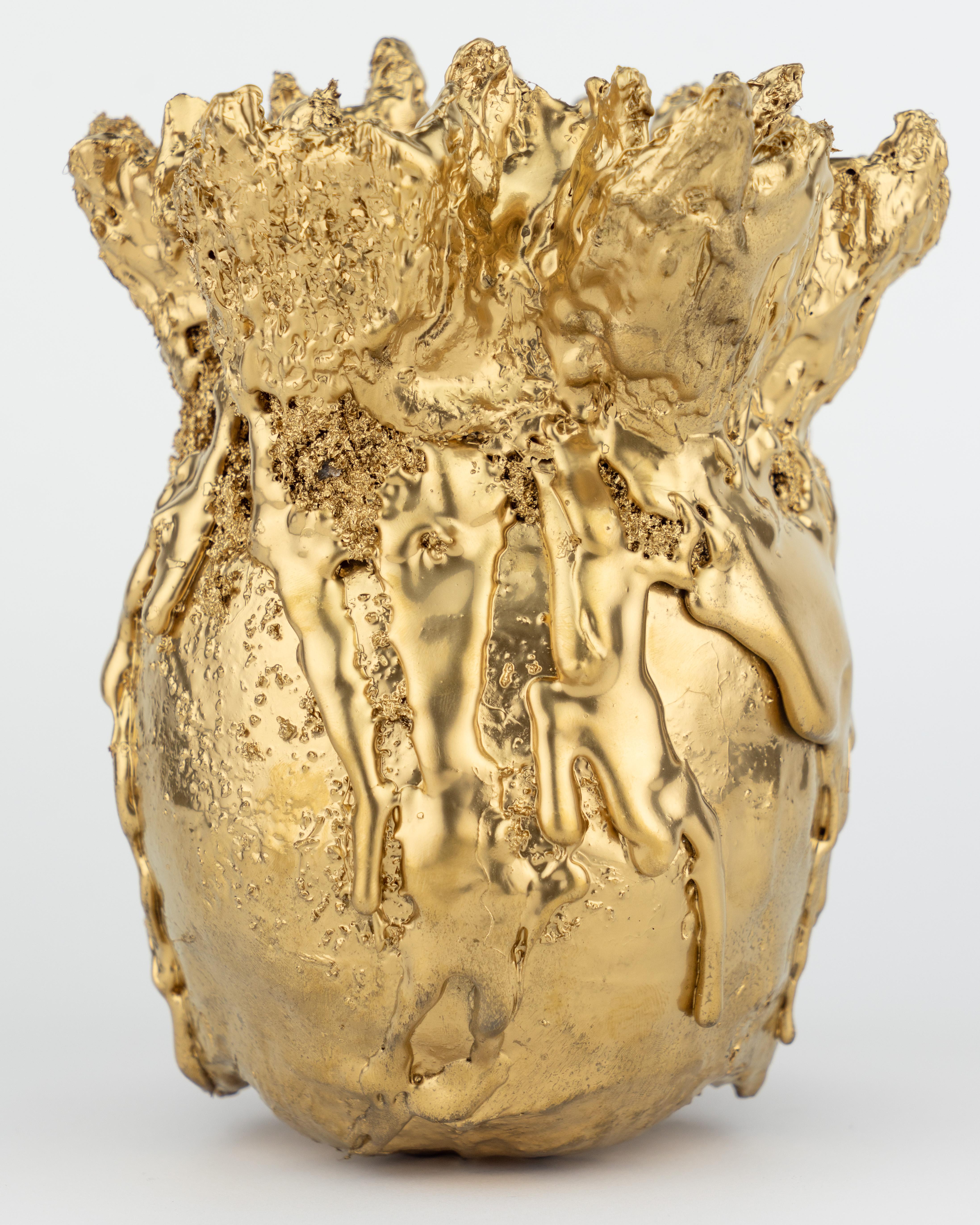 Gold Skull Vase Sculpture, Sarah Raskey For Sale 2