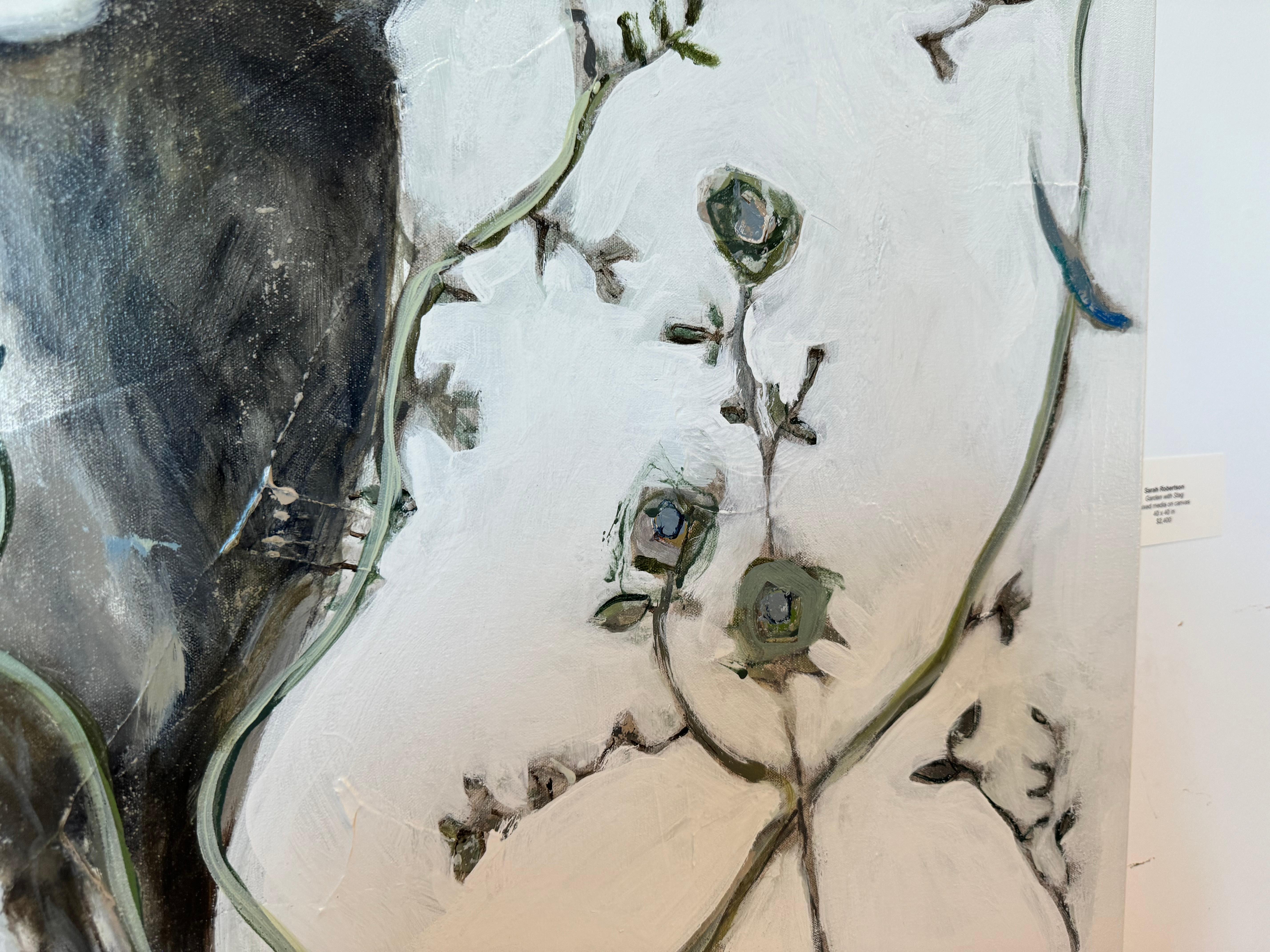 Giardino con cervo di Sarah Robertson, quadro quadrato a tecnica mista floreale, Buck Painting 6