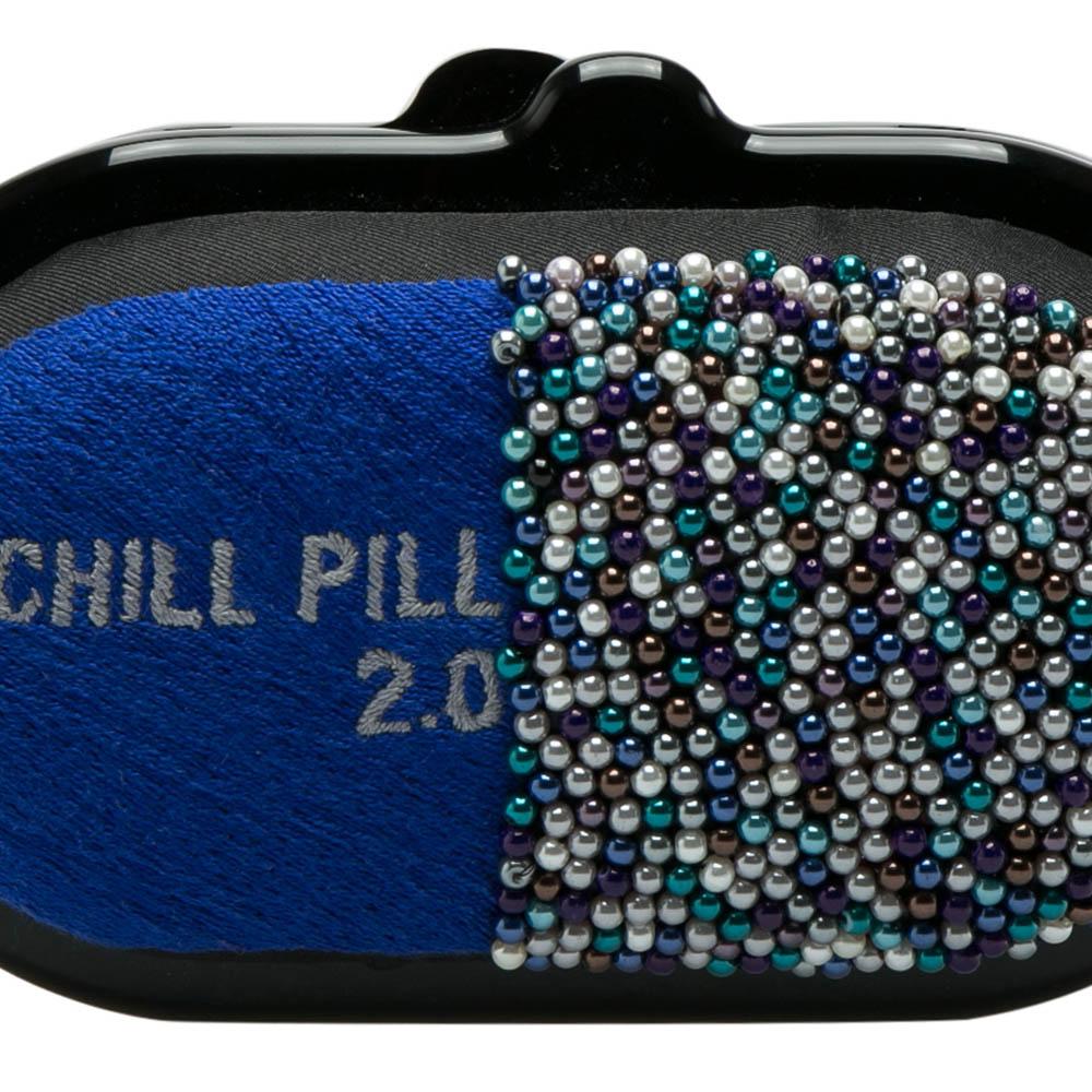 Sarah's Bag Blue/Multicolor Beaded Fabric Chill Pill 2.0 Chain Clutch In Good Condition In Dubai, Al Qouz 2
