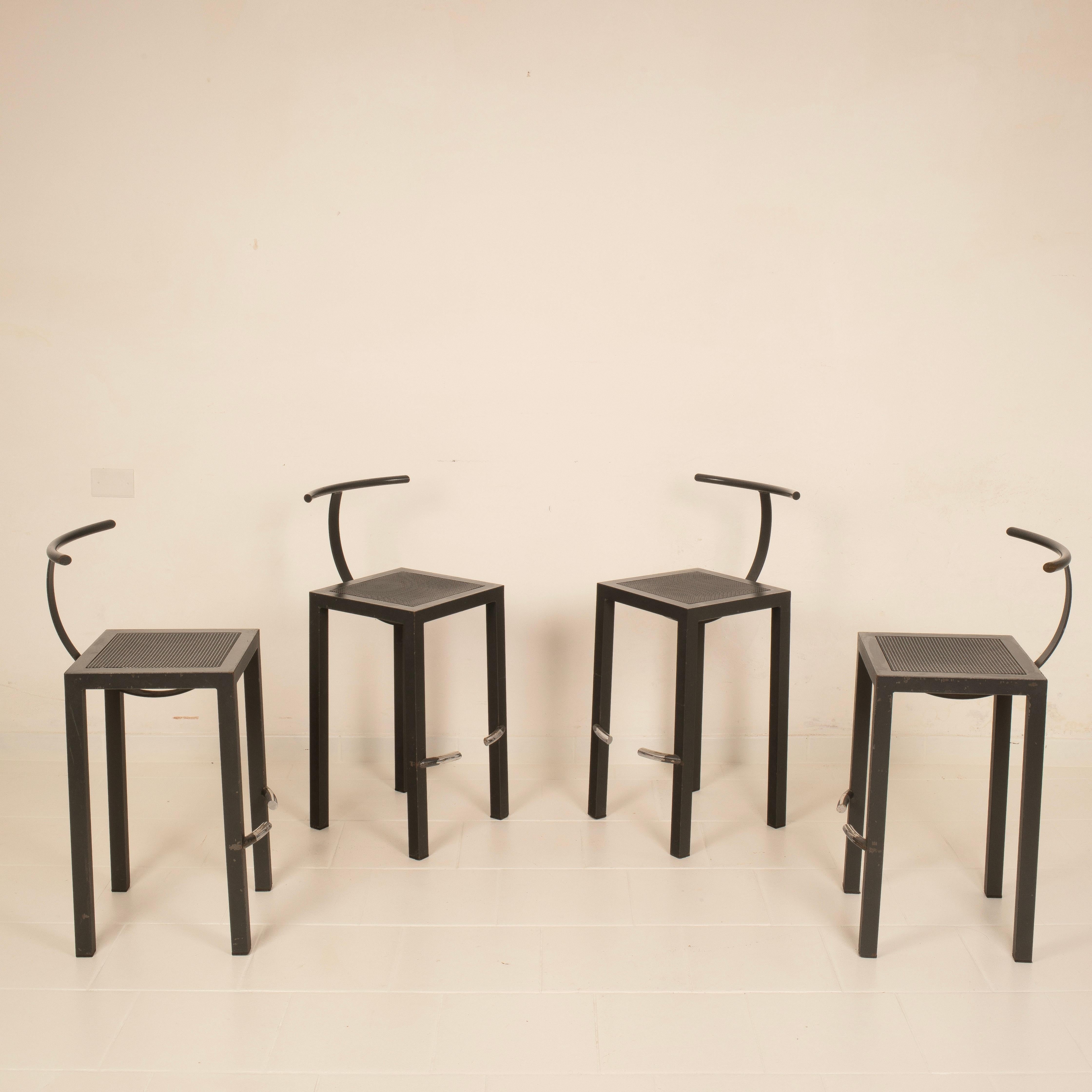 Sarapis Hocker von Philippe Starck für Driade 2er-Set (Postmoderne) im Angebot