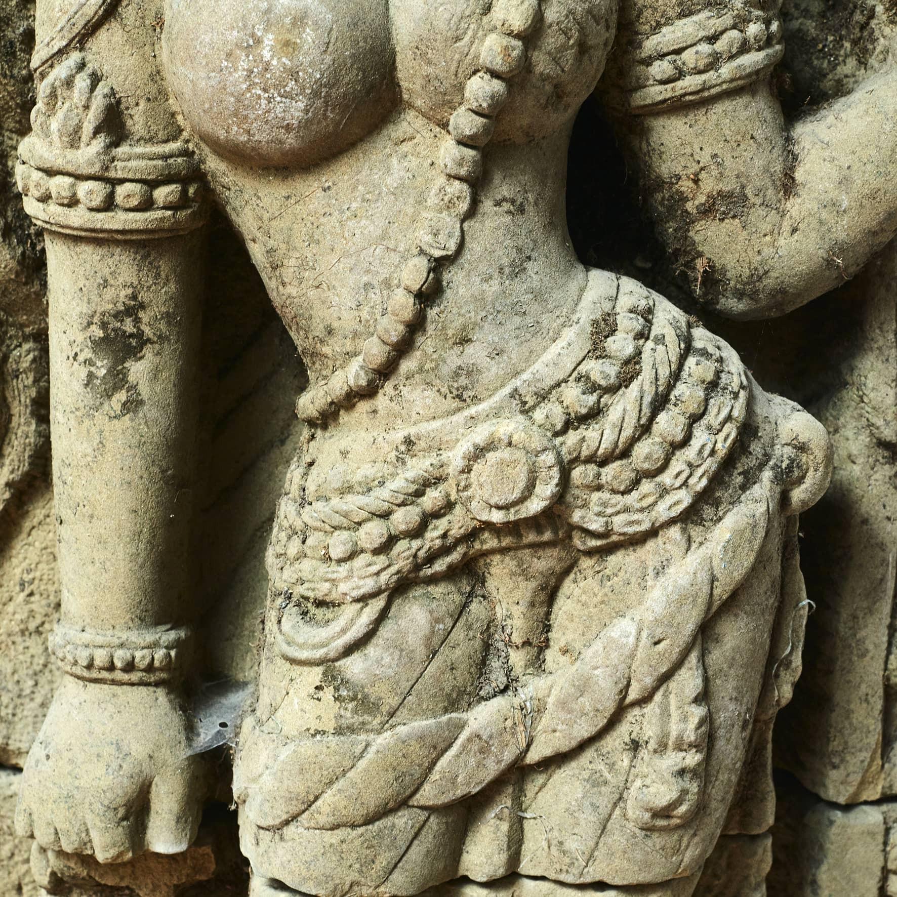 saraswati stone statue