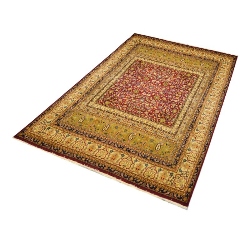 Classic Design like Handmade Saroug Rug.
- Central field made from large intertwined palmettes, flowers and branches of various sizes and shapes.
- Among its dyes used are red tones as well as beige, both in its central field and along its