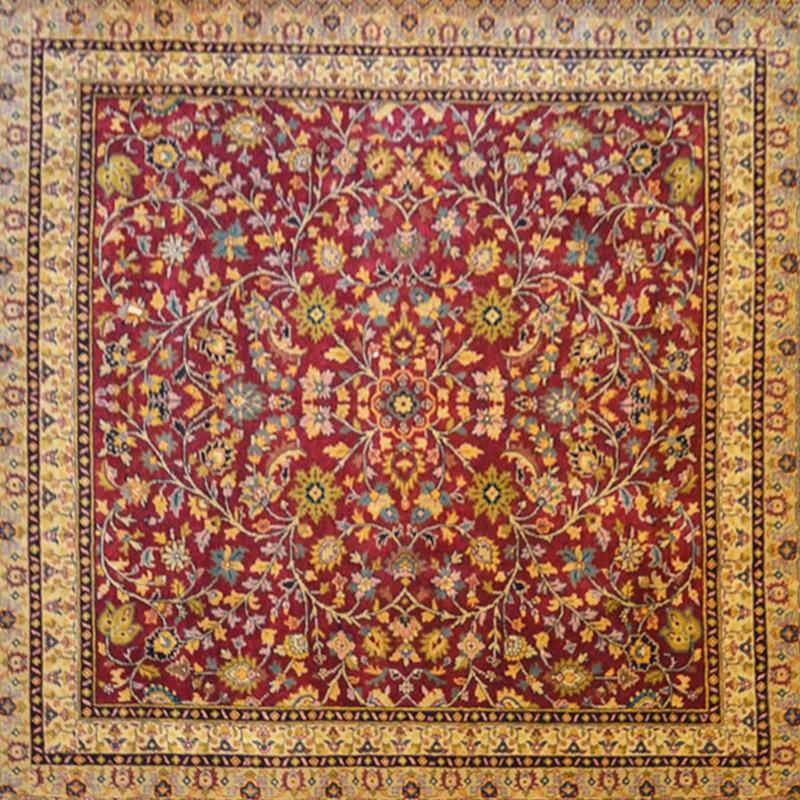 Saraug rug. Classic Design. 3.10 x 2.45 m. In Excellent Condition For Sale In MADRID, ES