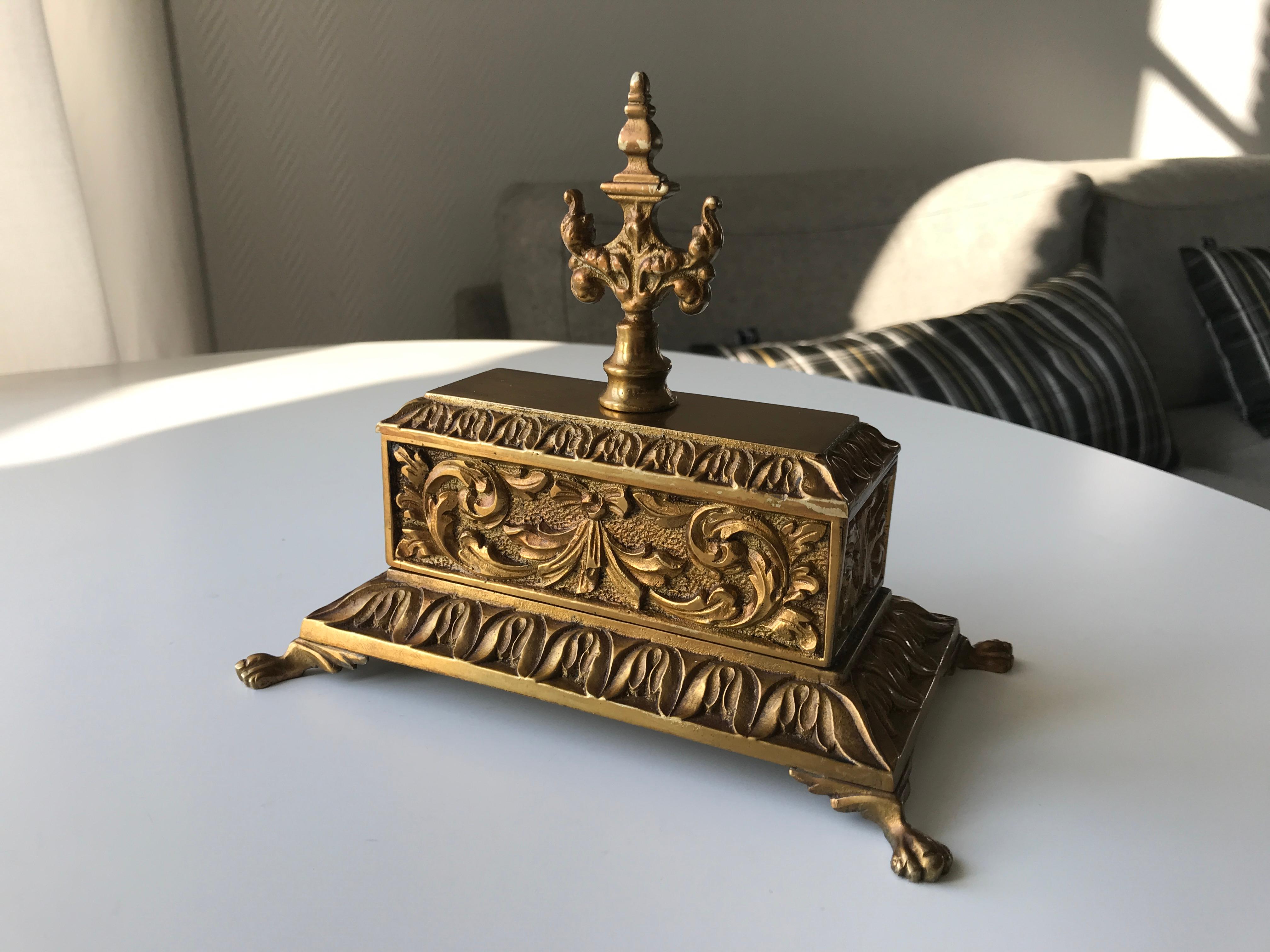 FREE SHIPPING! SARCOPHAGUS Baroque style jewelry or clock box in brass resting on four beast legs. Richly ornamental design on all four sides as well as on top with a spire. Inlay in wood with green textile cover on sides. Not only for your fine