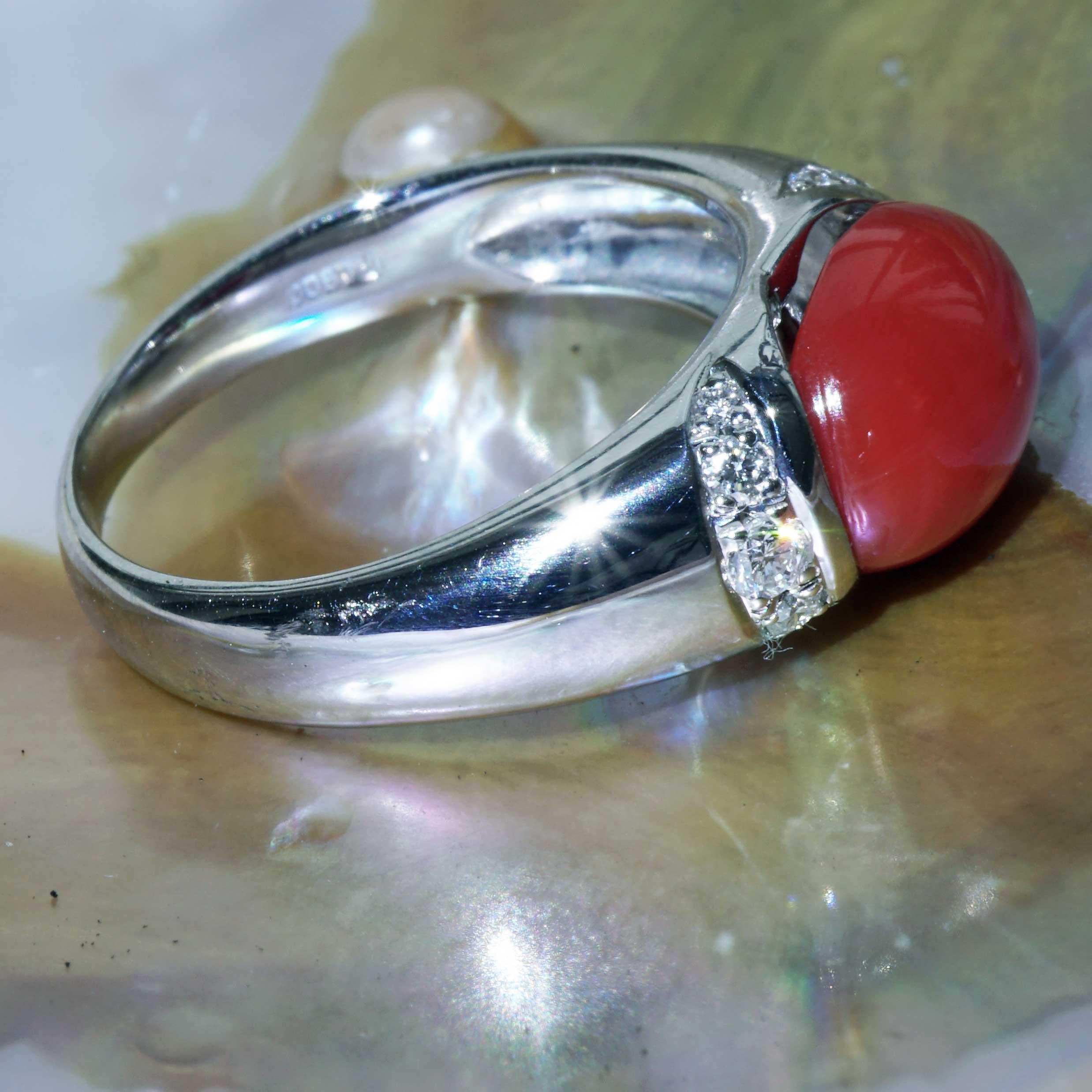 Anello di corallo sardo Brilliante di platino AAA+ TW Loupeclean in vendita 6