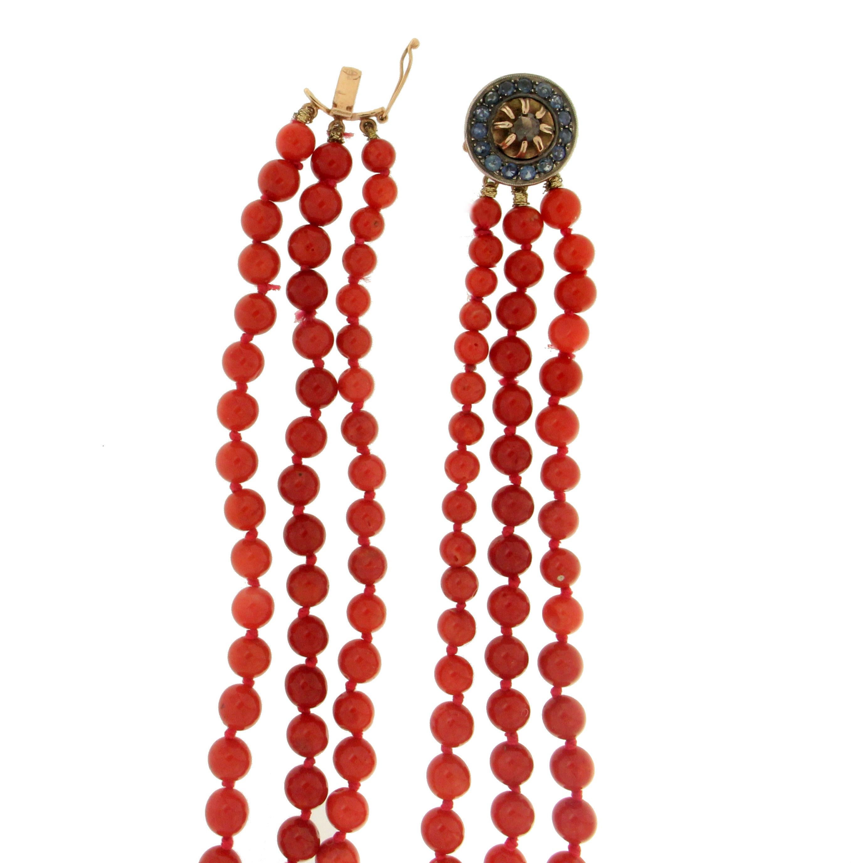 Sardinia Coral 14 Karat Yellow Gold Multi-Strands Necklace In New Condition For Sale In Marcianise, IT
