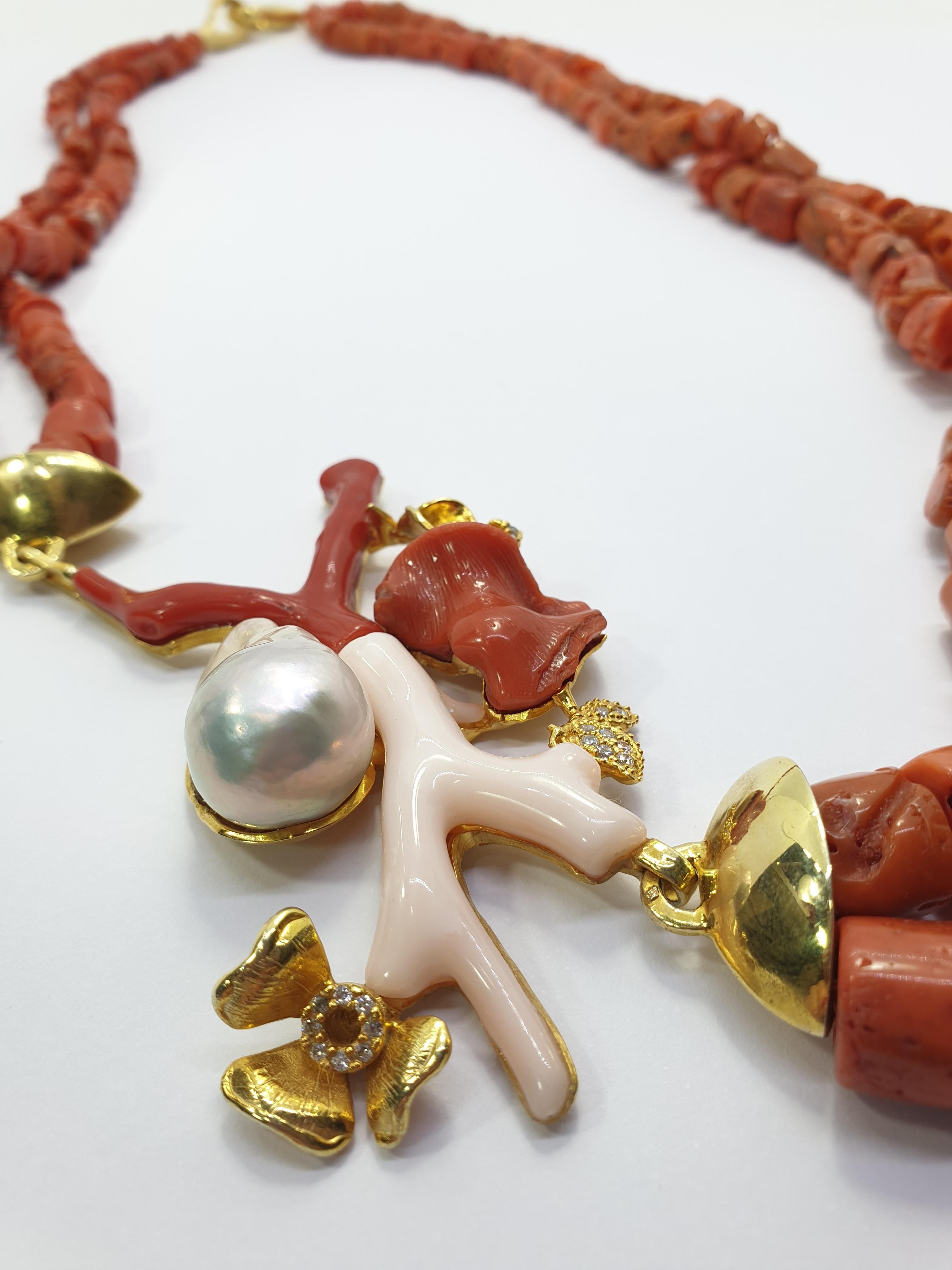 Retro Sardinia Coral Two Strand Necklace Mounted with Gold-Plated Brooch For Sale