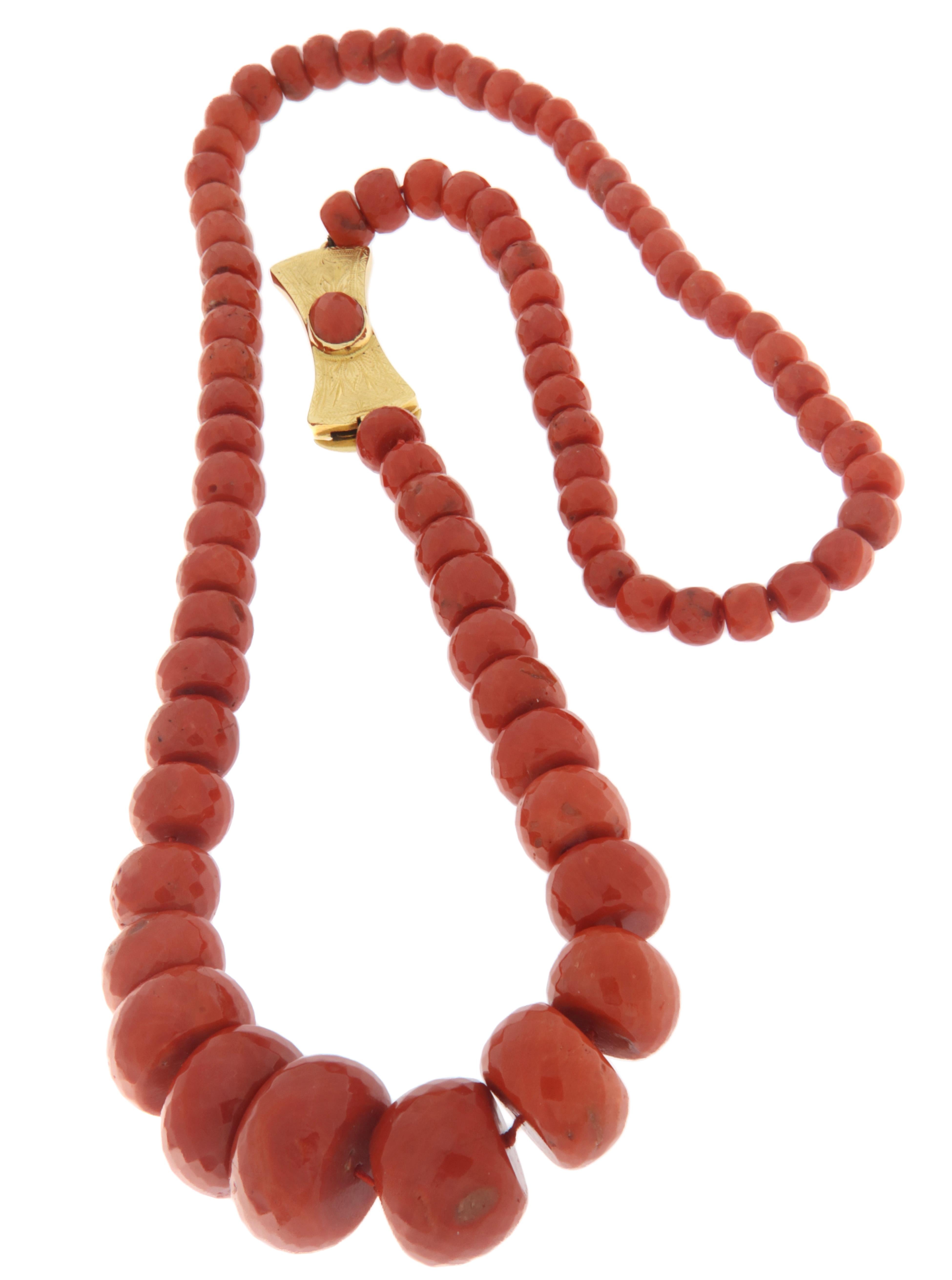 Sardinian Coral 18 Karat Yellow Gold Rope Necklace In New Condition For Sale In Marcianise, IT