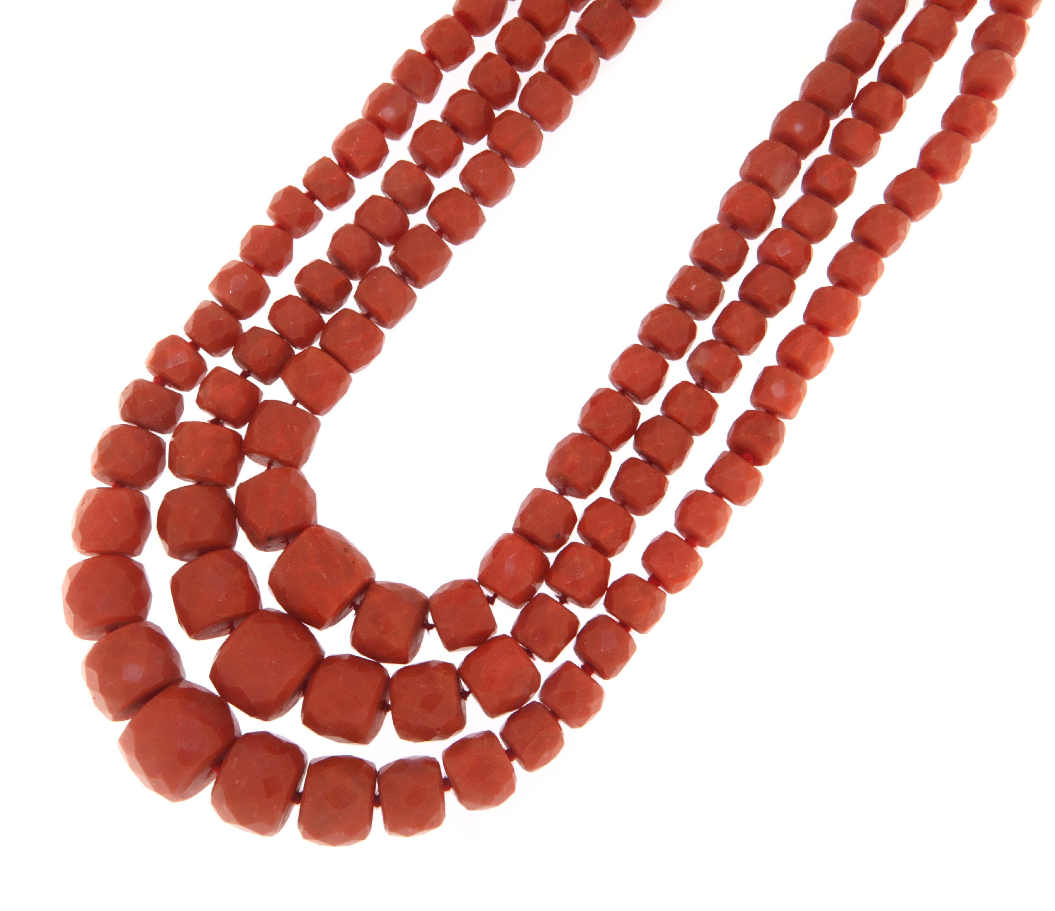 Sardinian Coral 9 Karat Yellow Gold Rope Necklace For Sale 5