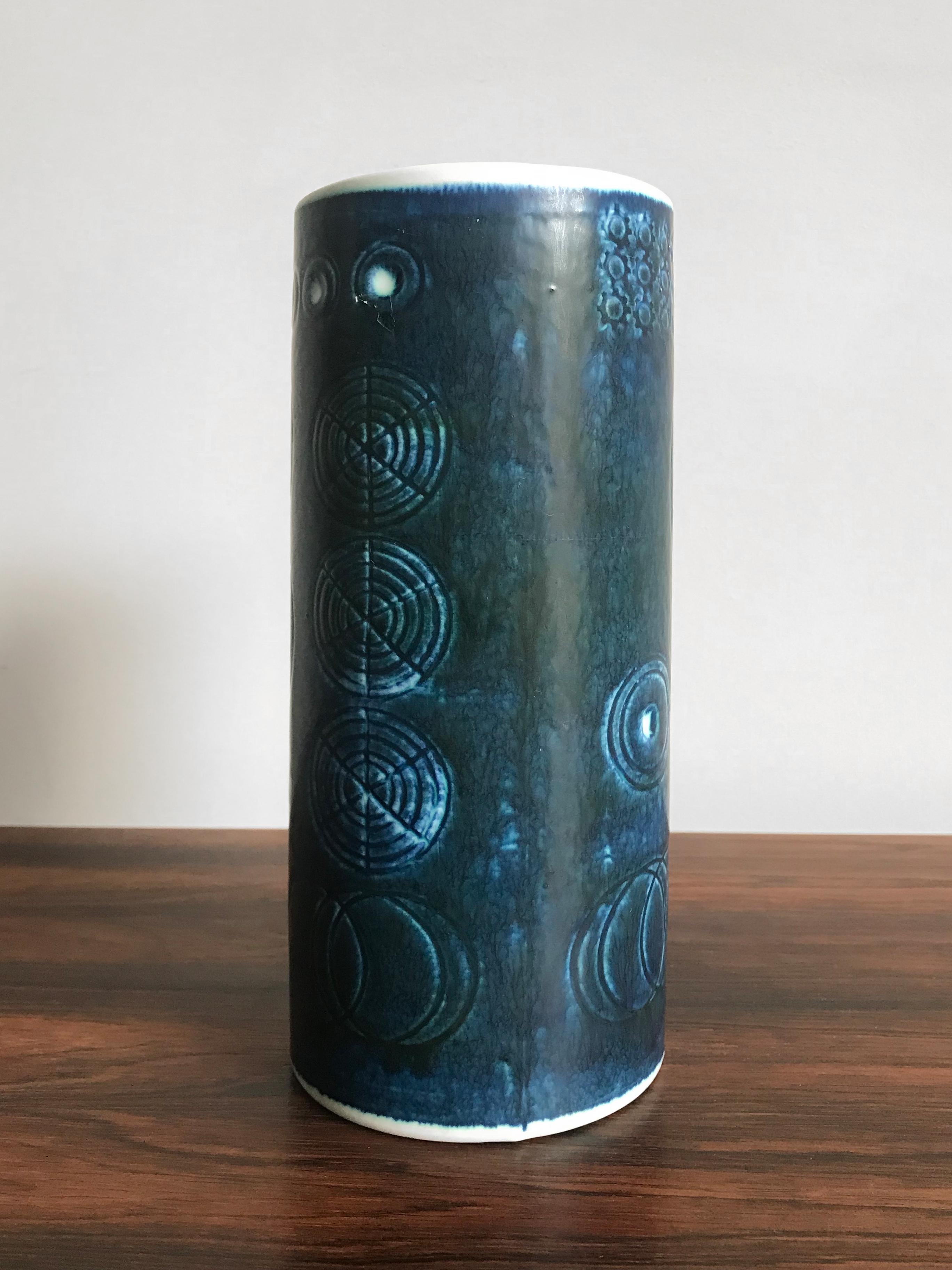 Scandinavian Modern Sarek by Olle Alberius for Rörstrand Scandinavian Blue Midcentury Vase, 1960s For Sale