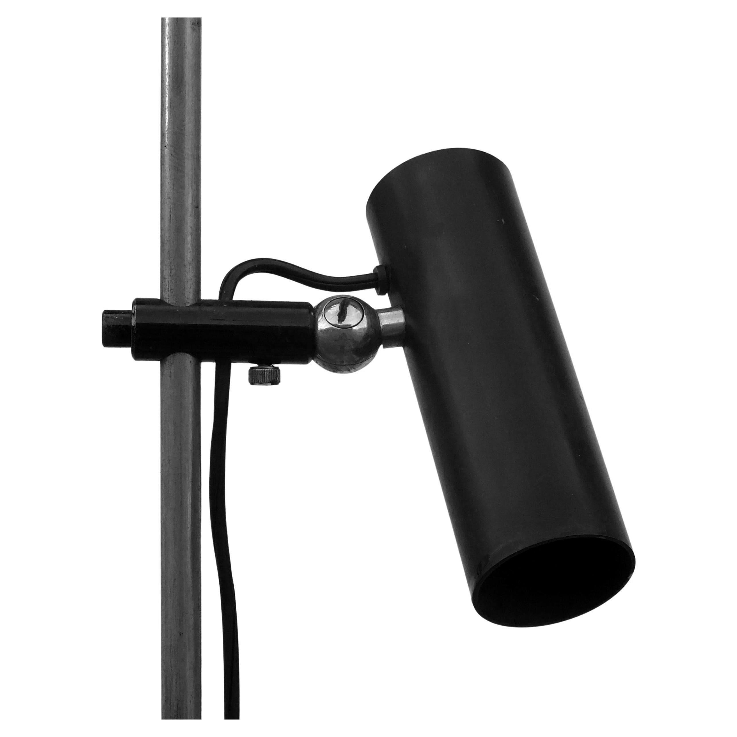 Design di Gino Sarfatti for Arteluce, lampada da terra 1055, anno 1955 in vendita 1