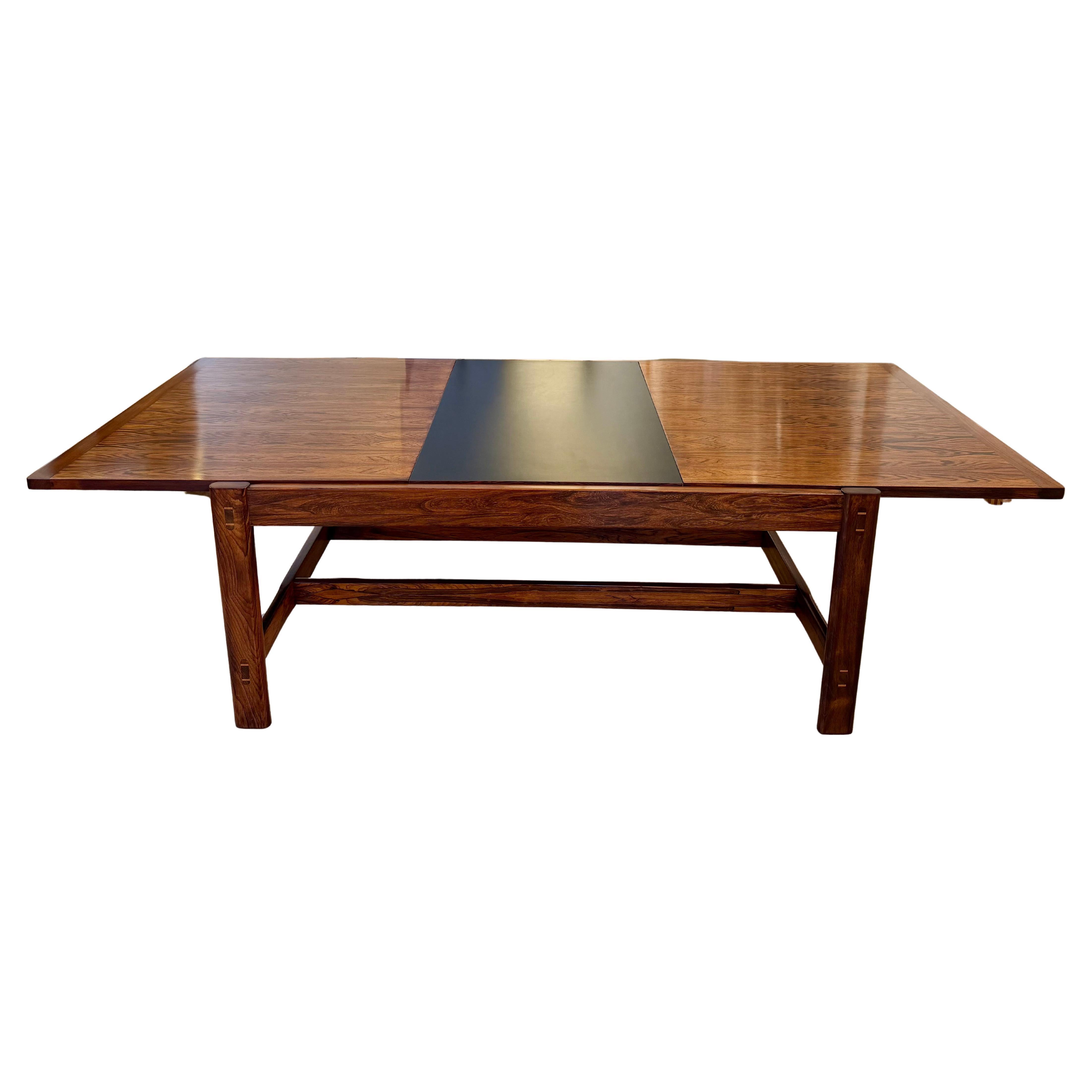 Mid-Century Modern Sari coffee table by Torbjorn Afdal for Bruksbo For Sale