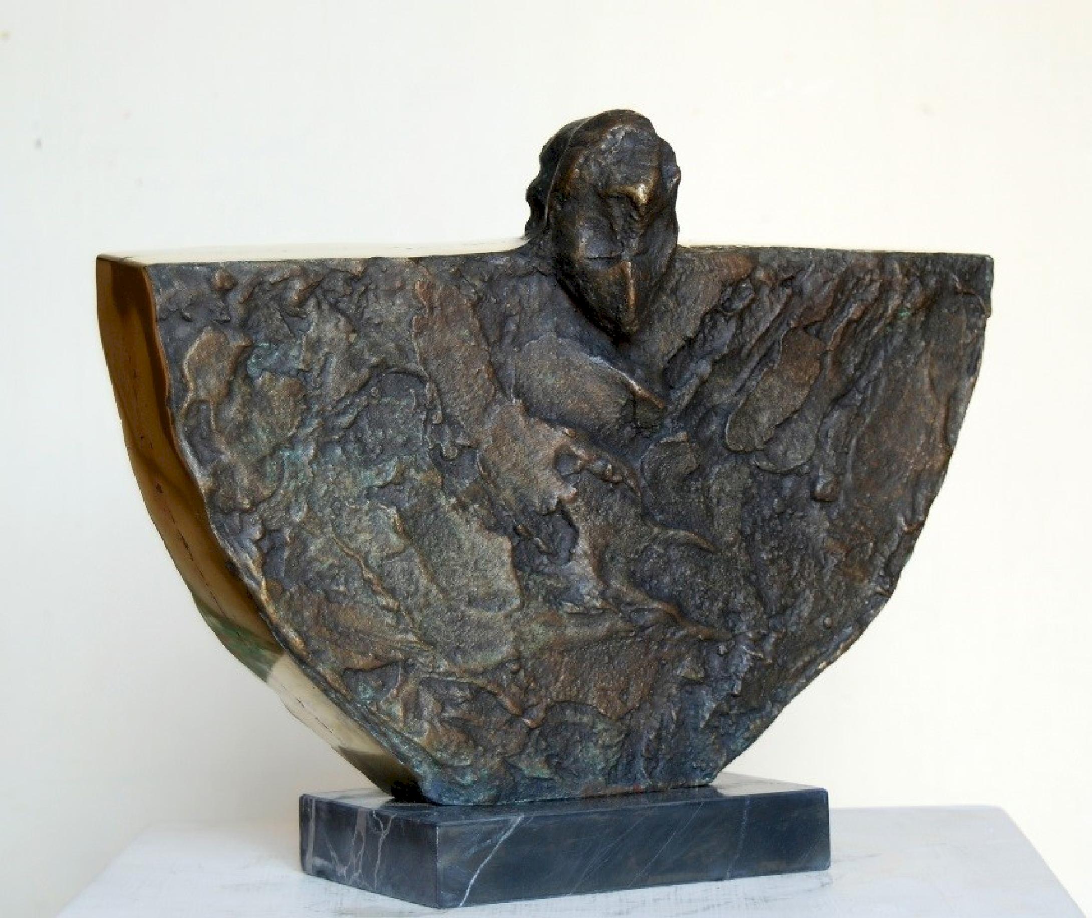 "Freedom" Bronze Sculpture 10" x 14" x 4" inch by Sarkis Tossonian		

* Due to the Ministry of Culture policy, handling time (paperwork) may take up to 2-3 weeks. 

Sarkis Tossoonian was born in Alexandria in 1953. He graduated from the Faculty of
