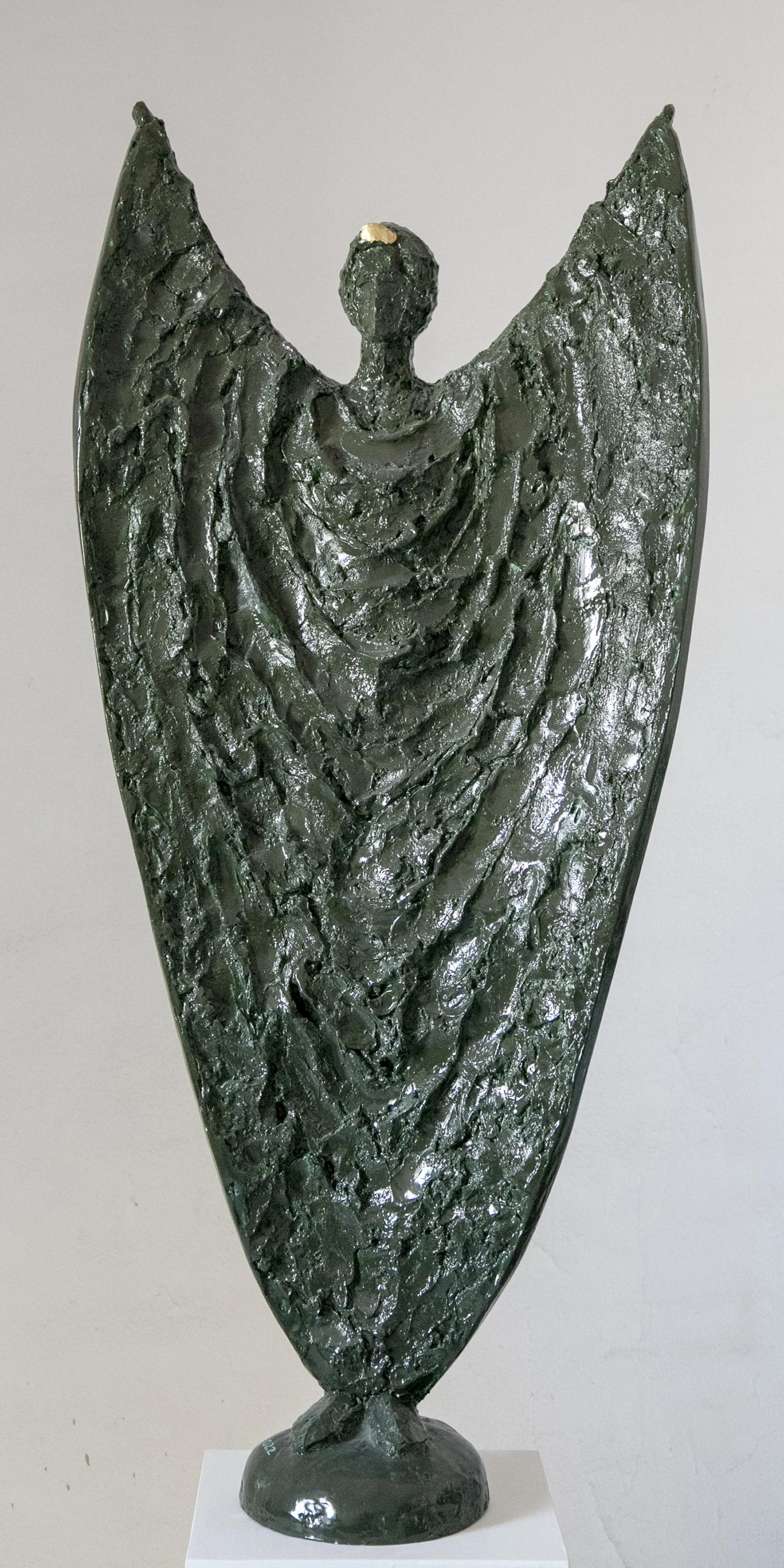 "Freedom II" Sculpture 42" x 11" x 5" inch by Sarkis Tossonian


Sarkis Tossoonian was born in Alexandria in 1953. He graduated from the Faculty of Fine Arts/Sculpture in 1979. He started exhibiting in individual and group exhibitions in Alexandria
