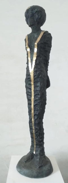 Scultura astratta in bronzo "Plunge Dress" 40" x 7" x 6" pollici di Sarkis Tossonian