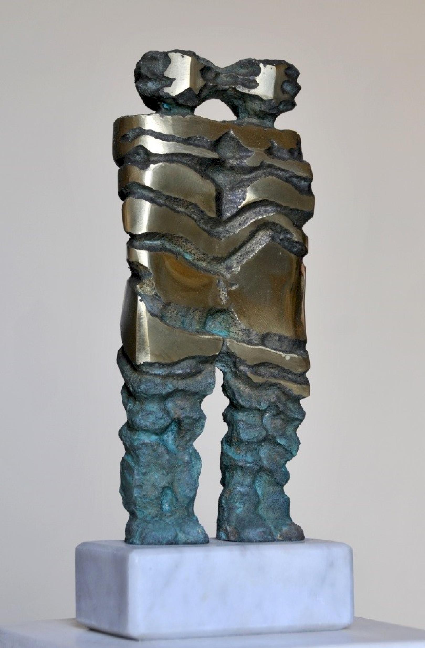 "Gemelos" Escultura abstracta de bronce 11" x 5" x 2" in de Sarkis Tossonian