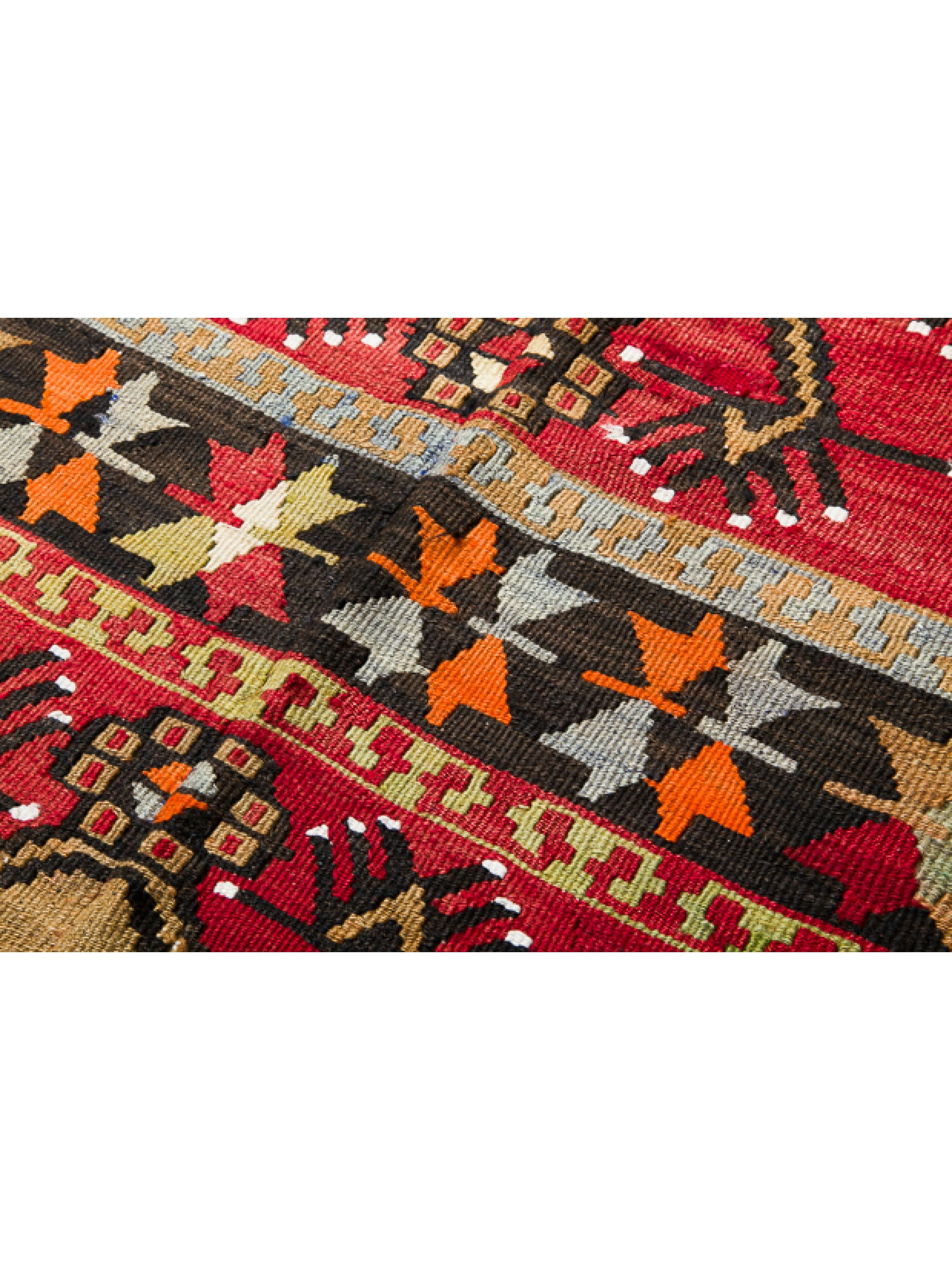Vintage Sarkisla Sivas Kilim Central Anatolian Rug Sharkisla Turkish Carpet For Sale 1
