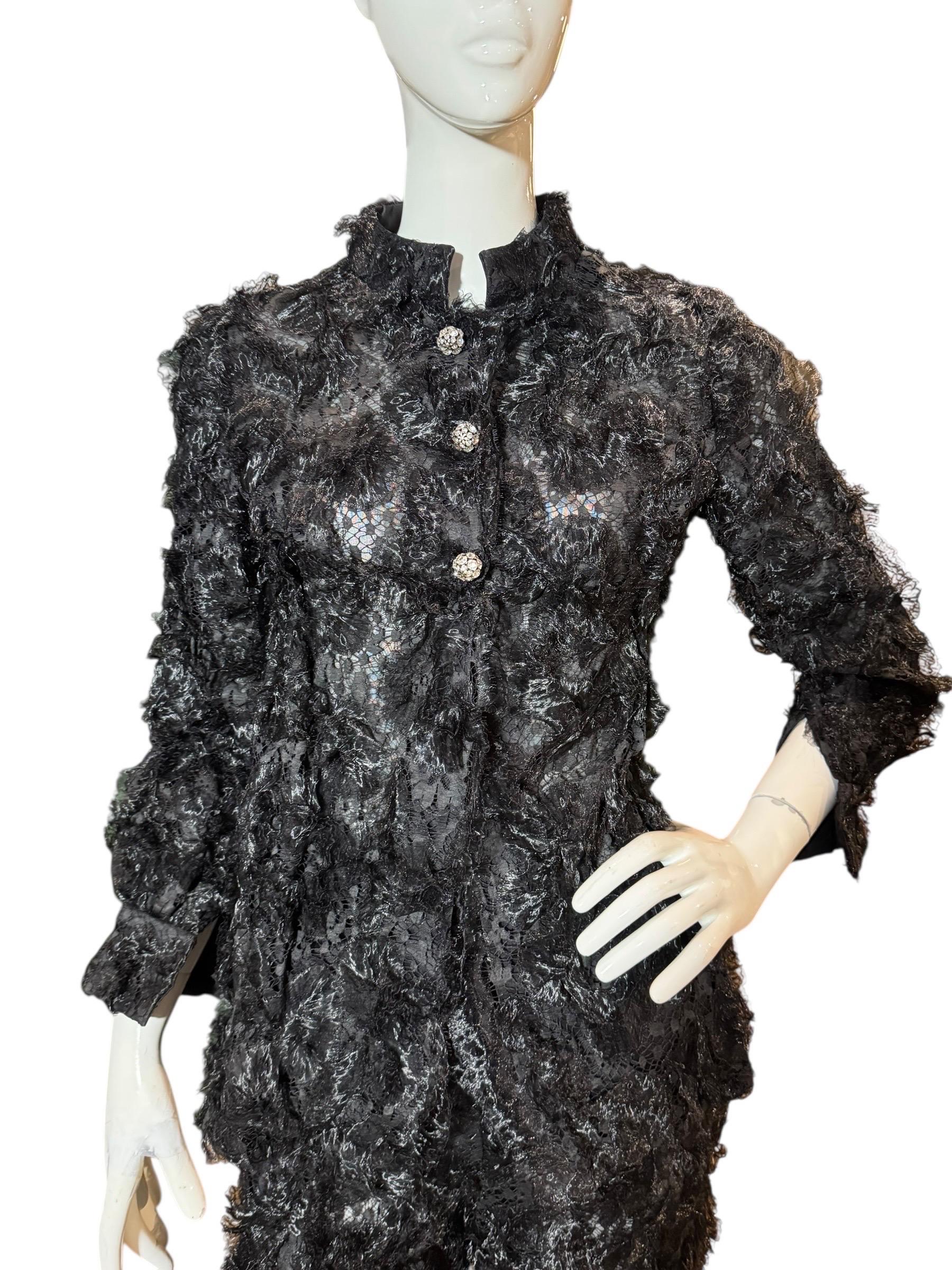 Sarmi New York 1960s Black Lace and Horsehair Ruched Suit, Brooklyn Museum (en anglais) Unisexe en vente
