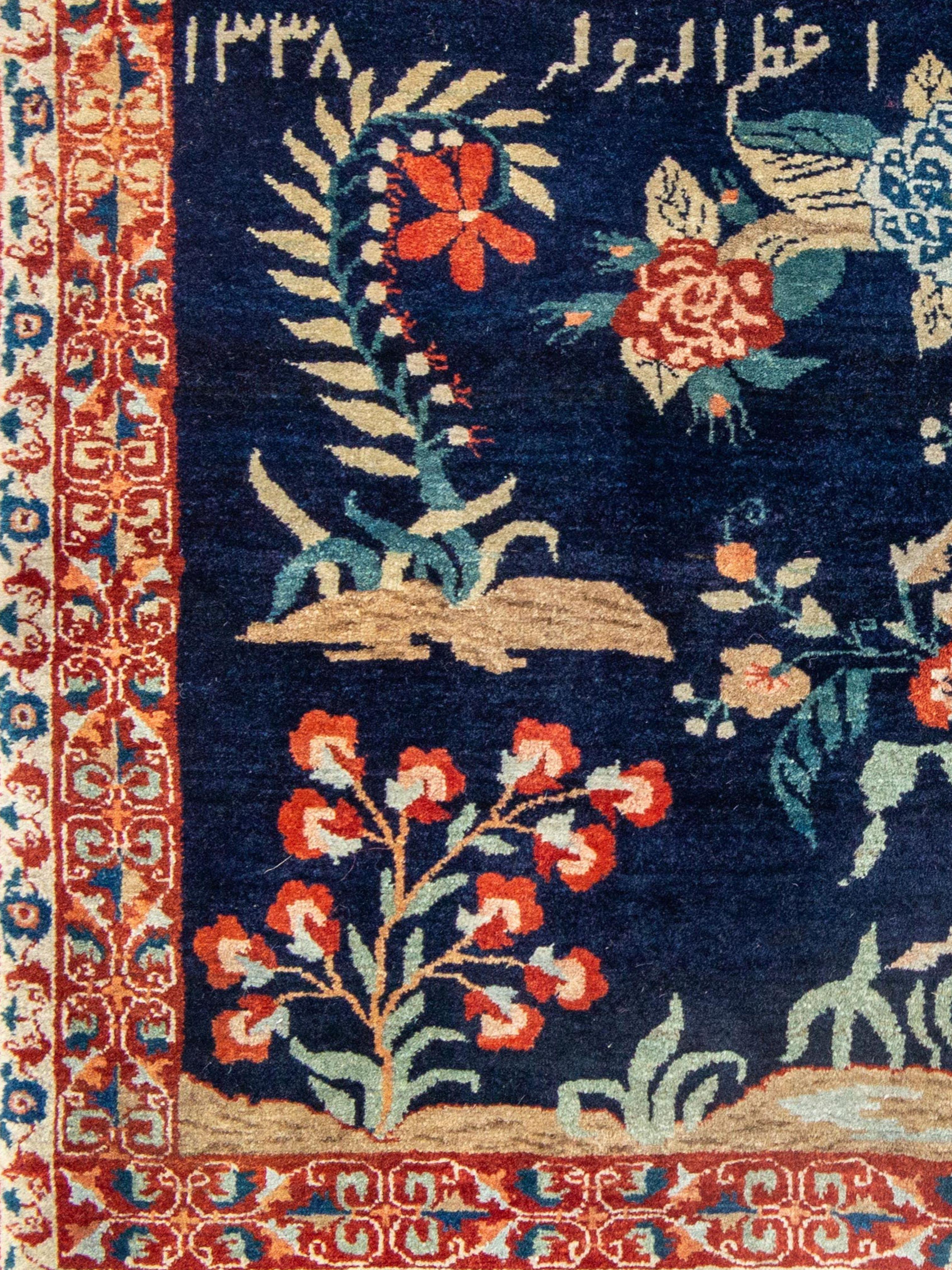 Hand-Knotted Sarouk Mat Rug, Early 20th Century For Sale