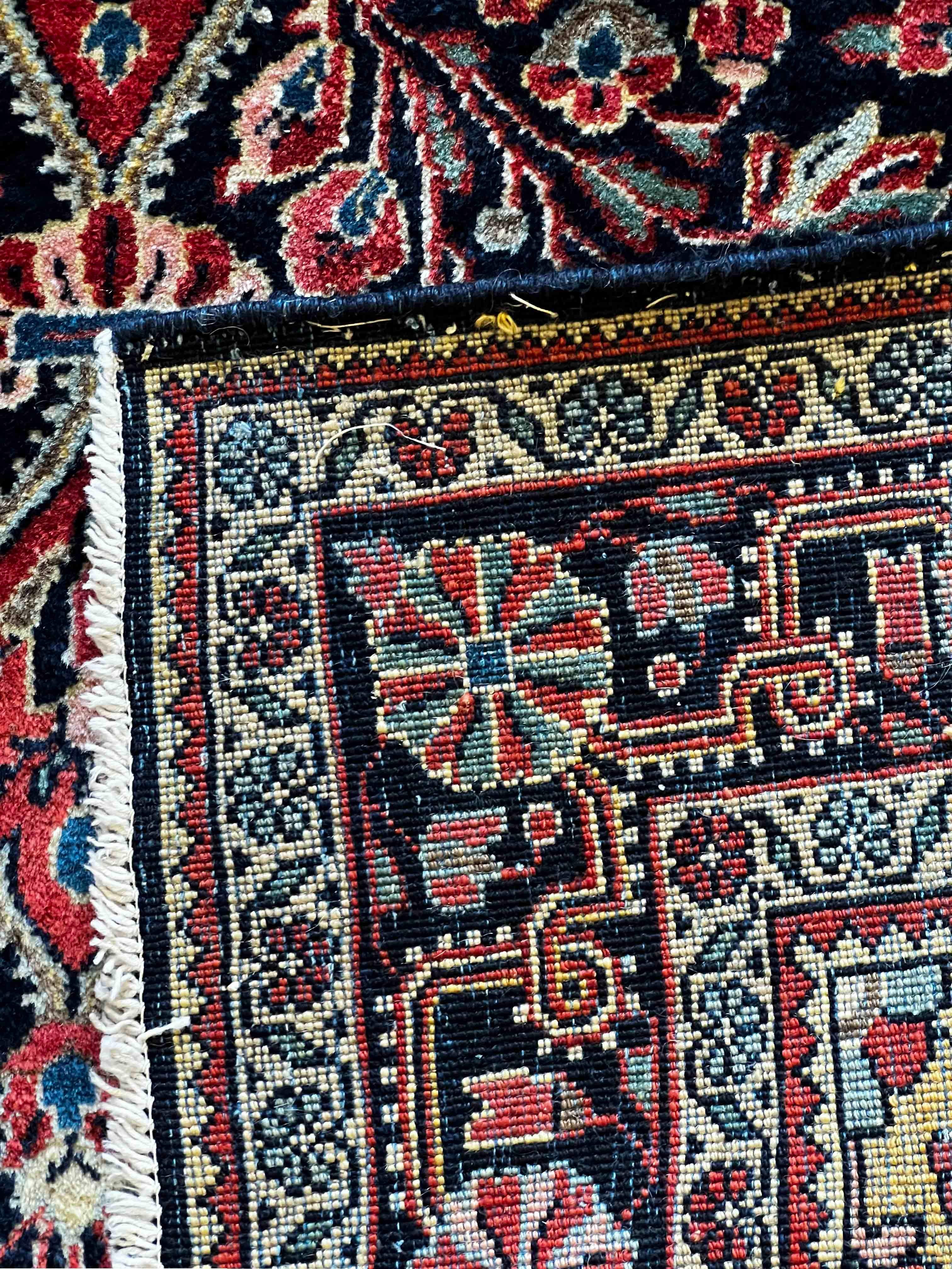 Tappeto persiano Sarouk in lana - N° 1225

Grazie al nostro laboratorio di restauro-conservazione e al nostro know-how, 
siamo lieti di presentarvi opere d'arte in tessuto come gli arazzi, 
Tappeti e tessuti in ottima qualità di conservazione e