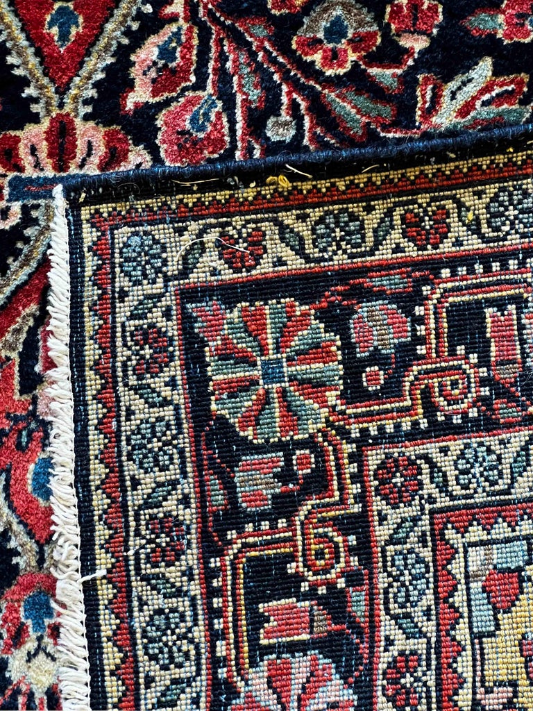 Sarouk Persian Rug in Wool N° 1225 For Sale at 1stDibs