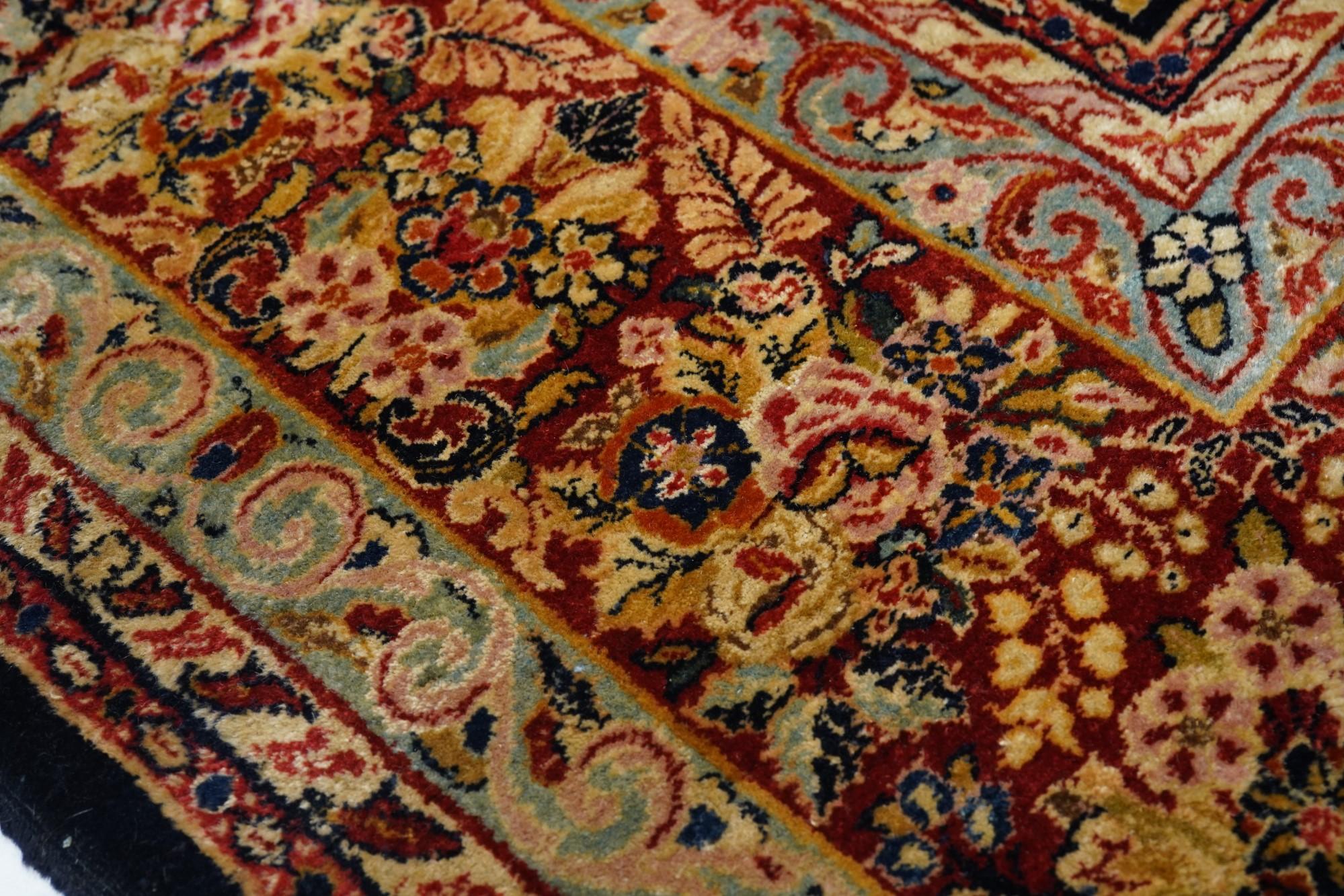 Sarouk-Teppich (Wolle) im Angebot