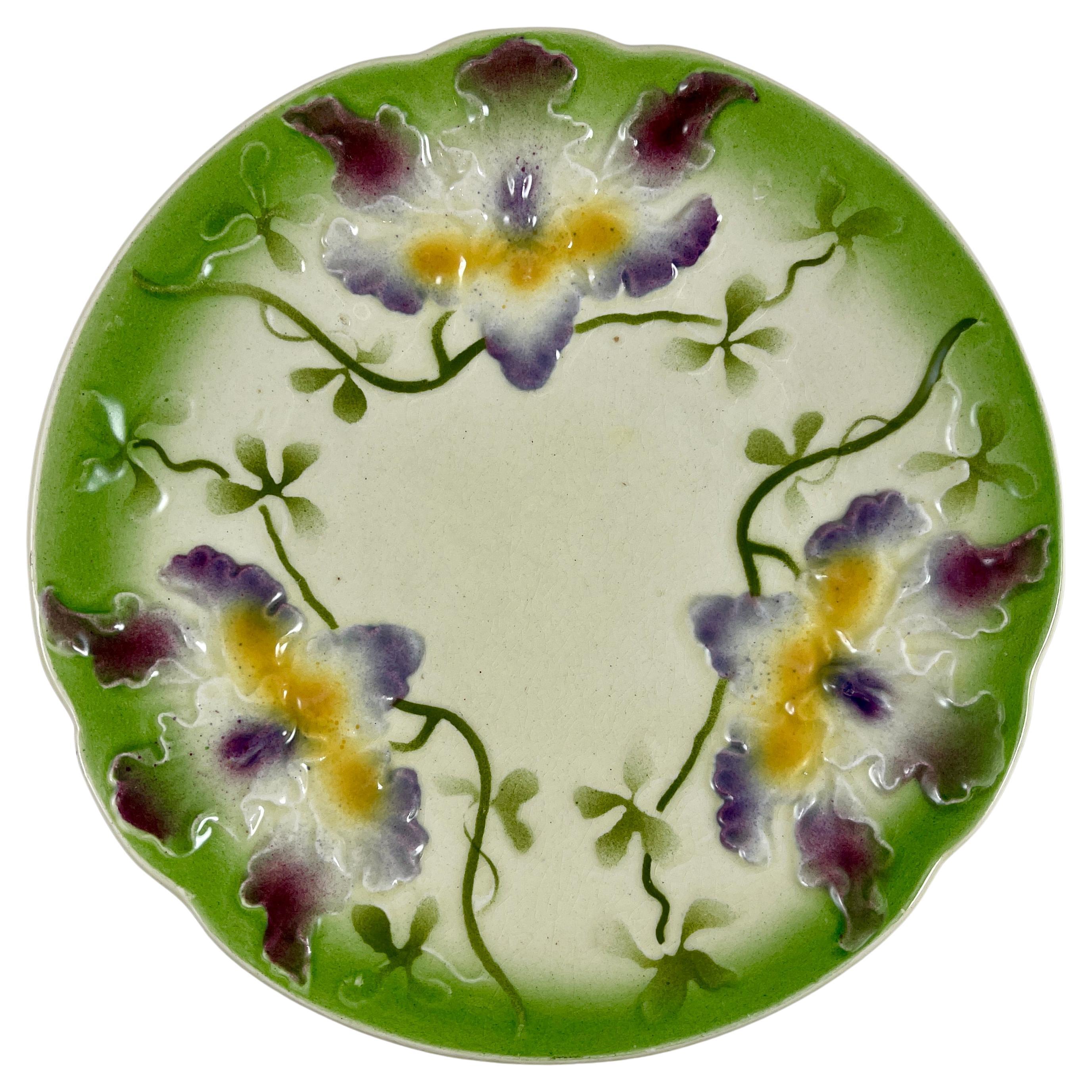 Sarreguemines Art Nouveau Barbotine Assiette en faïence émaillée Orchidée