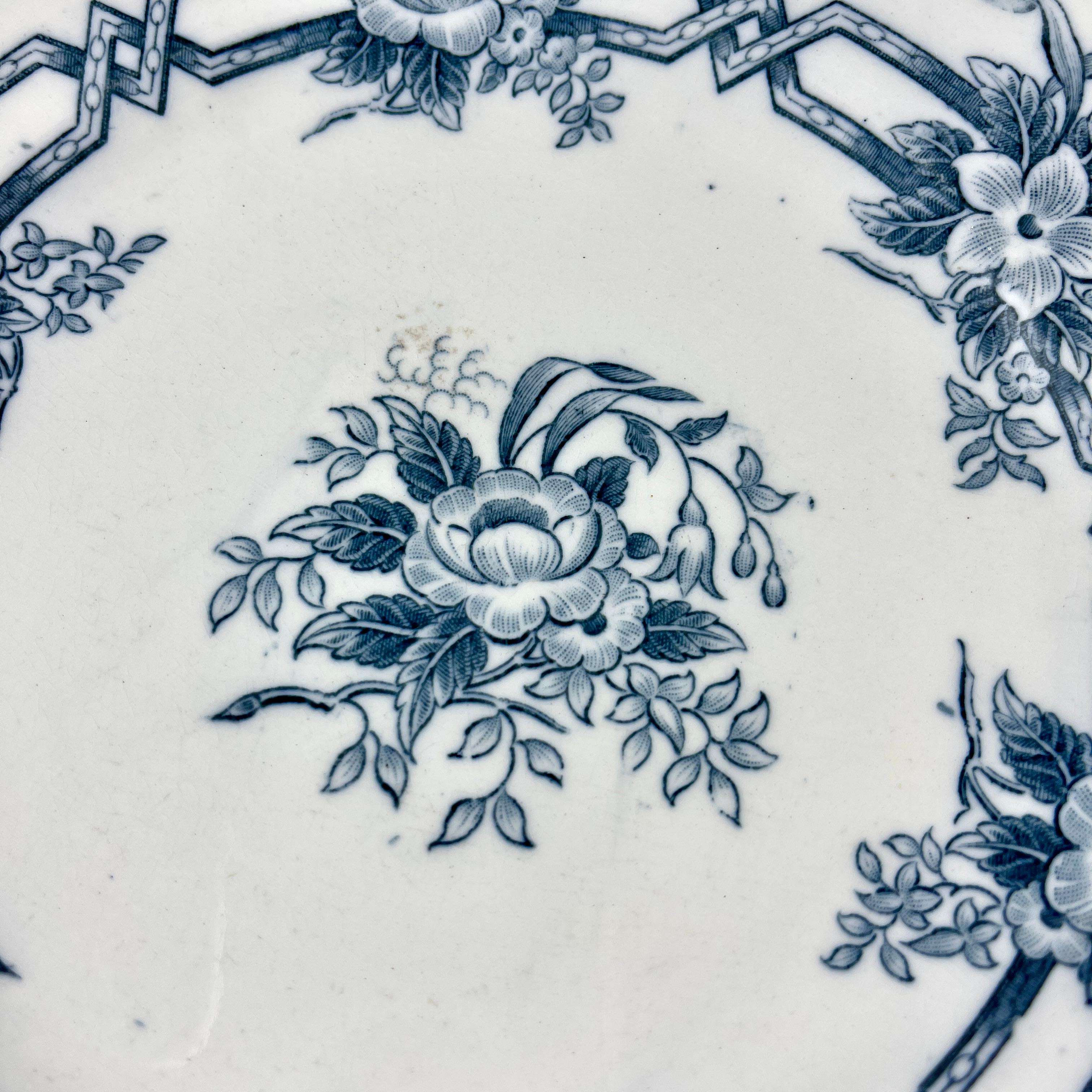 Glazed Sarreguemines Cérès Pattern Blue & White Luncheon Plates, 1870s, Set of Six