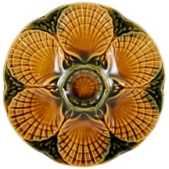 Sarreguemines French Majolica Barbotine Earth Tone Scallop Well Oyster Plate
