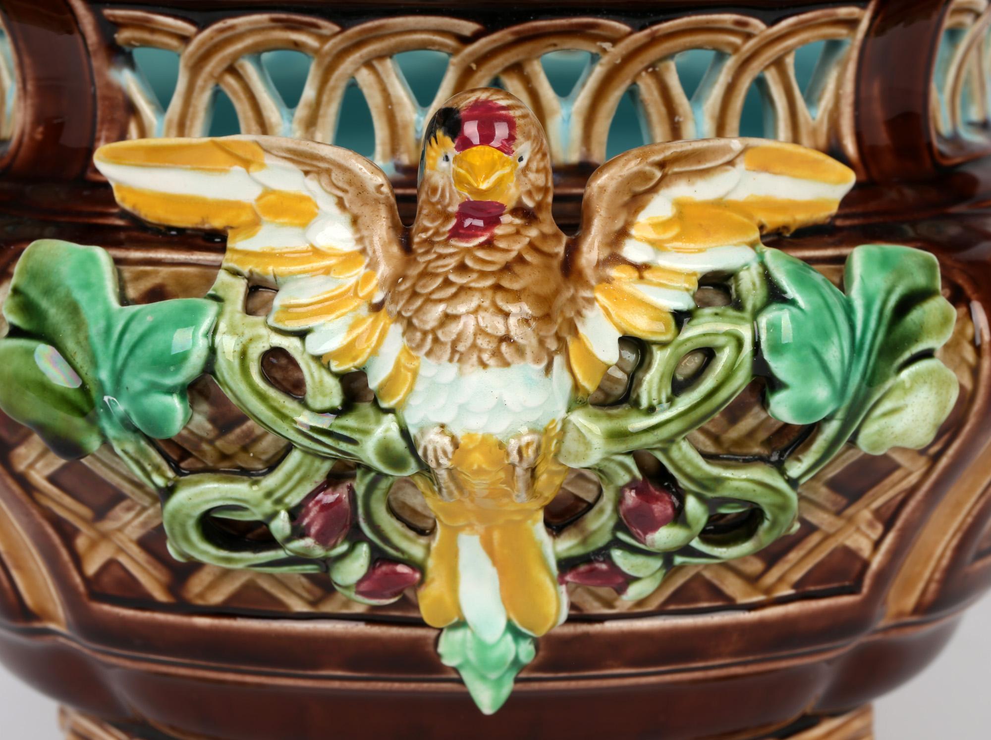 Aesthetic Movement Sarreguemines French Majolica Twin Handle Bird Mounted Pottery Bowl For Sale