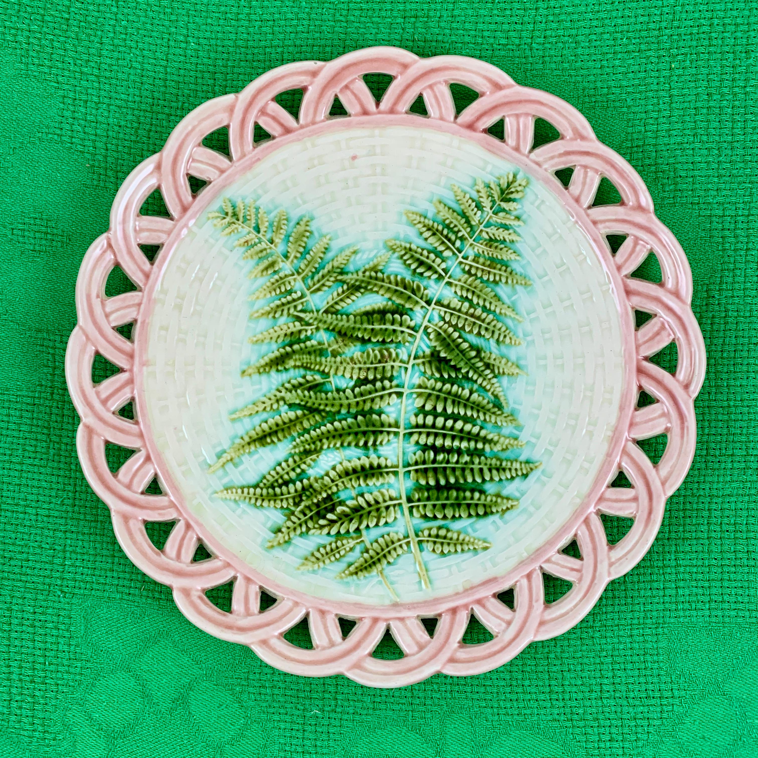Glazed Sarreguemines Green Fern Pink Reticulated Rim French Faïence Majolica Plates S/6