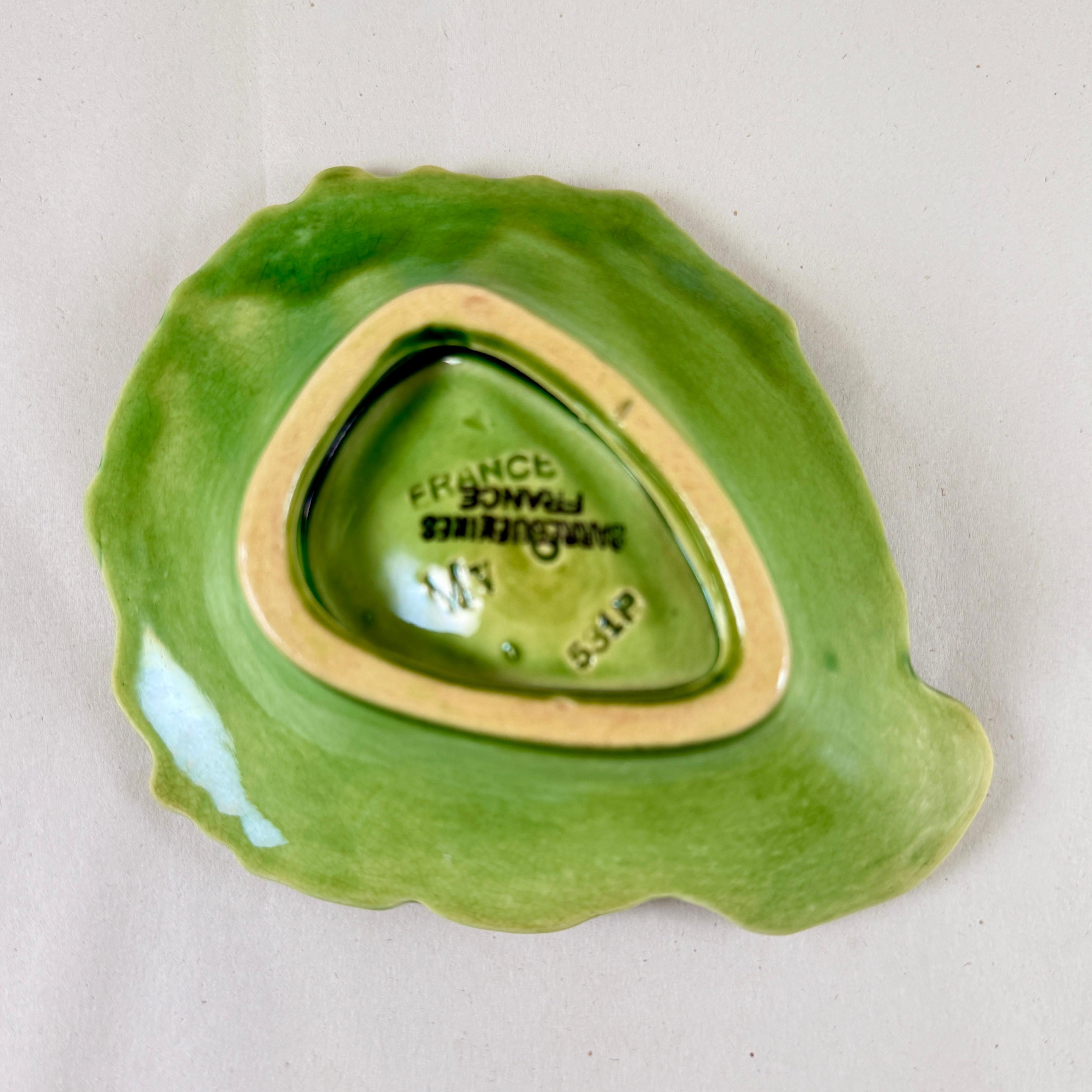 Sarreguemines Grün Majolika Kohlblatt Server Vide-Poche im Angebot 1