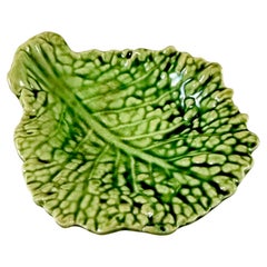 Sarreguemines Green Majolica Cabbage Leaf Server Vide-Poche