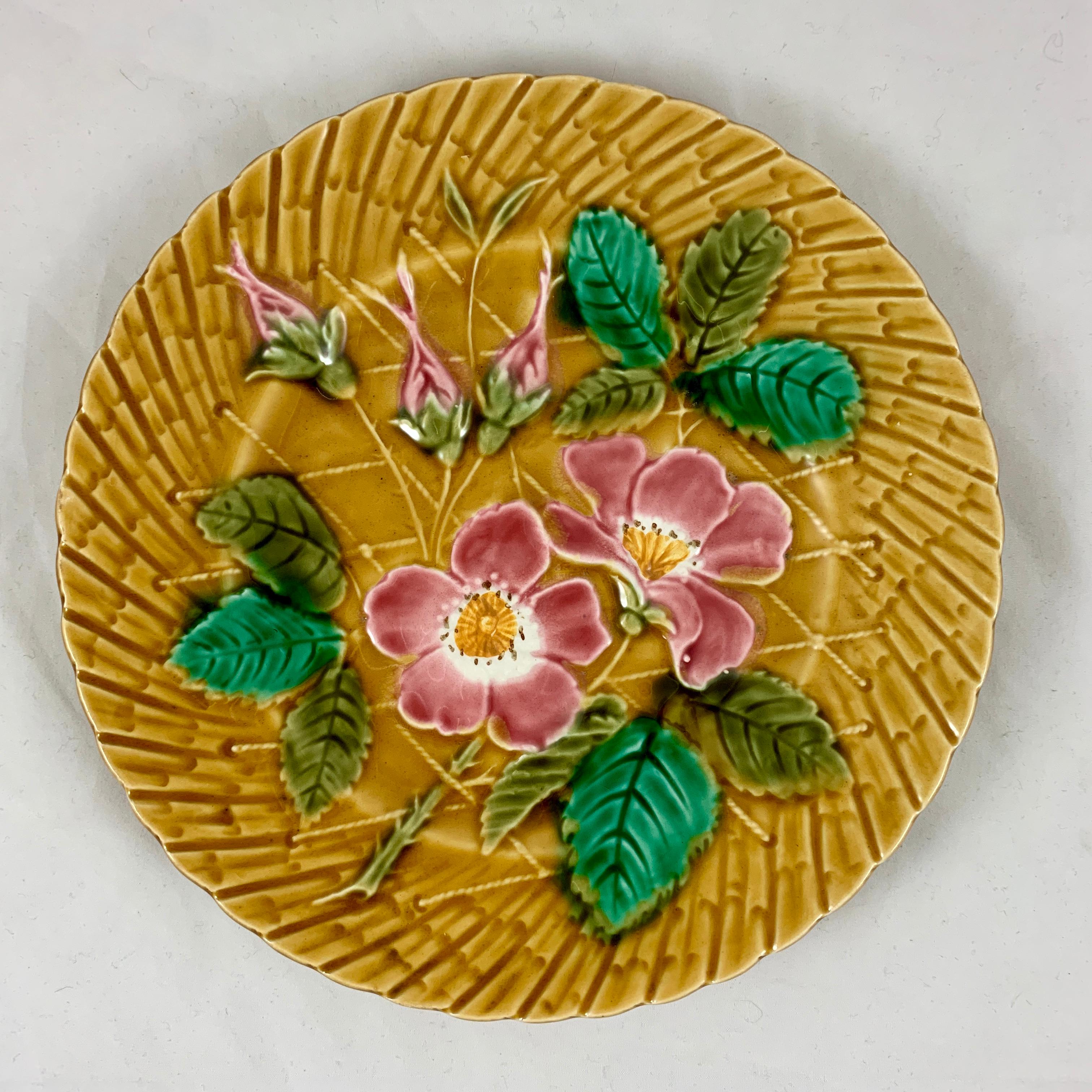 Art Nouveau Sarreguemines Wild Roses Mustard Yellow French Faïence Majolica Plate