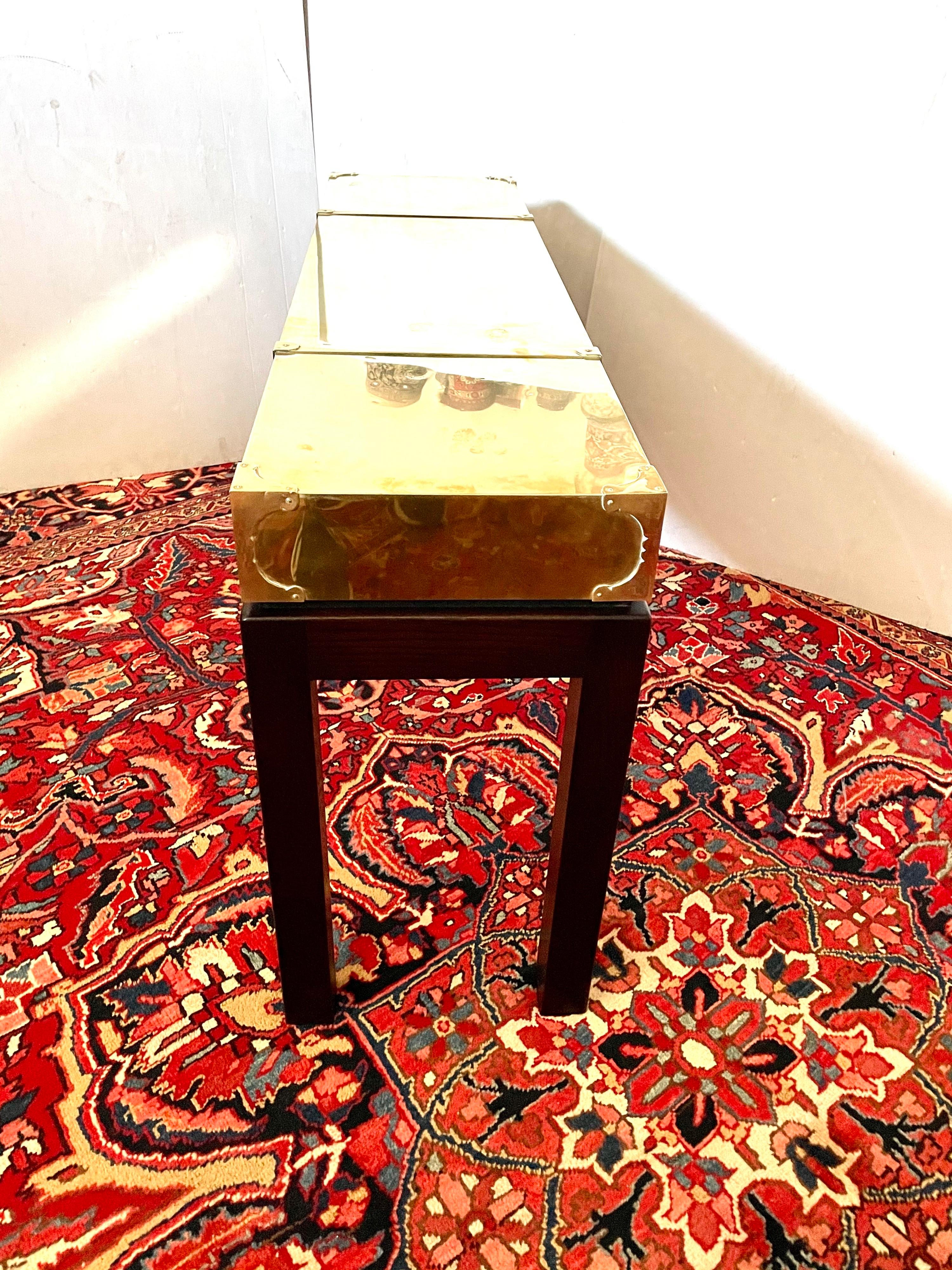 Mid-Century Modern Sarreid Brass Console/ Sofa Table with Solid Oak Base
