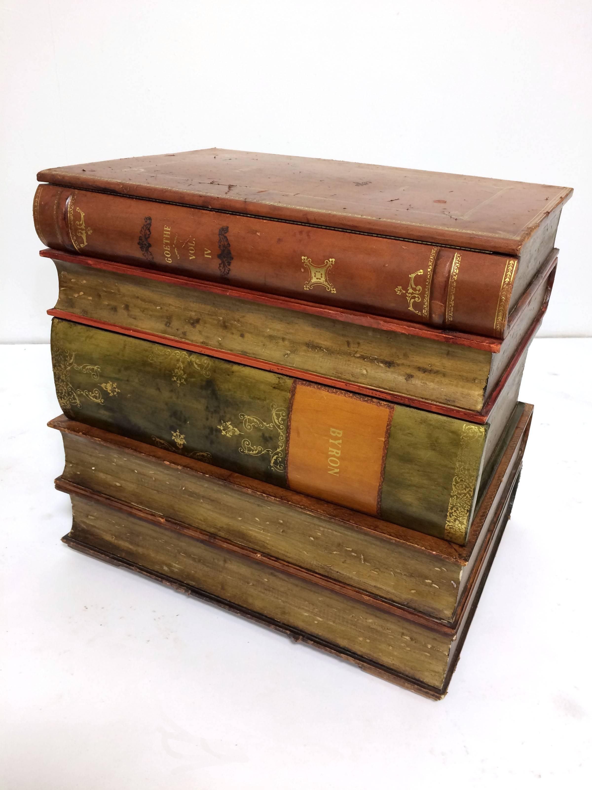 Sarreid Italian Leather Stacked Book Form End Table, circa 1960s In Good Condition In Peabody, MA