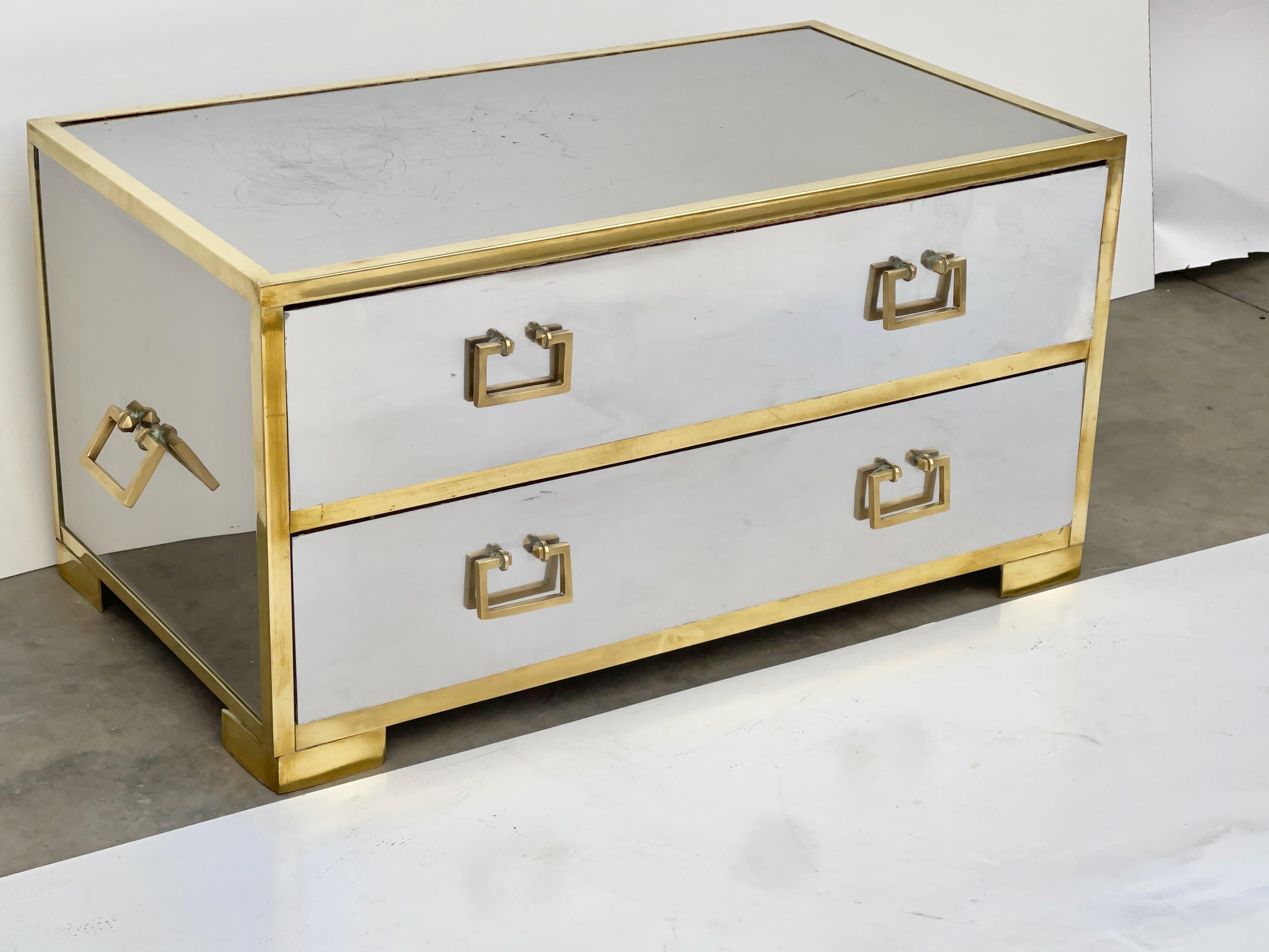 Sarreid Two-Drawer Low Chest in Mirror Polished Stainless and Brass In Good Condition For Sale In Hanover, MA