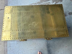 Baule in ottone sarriato