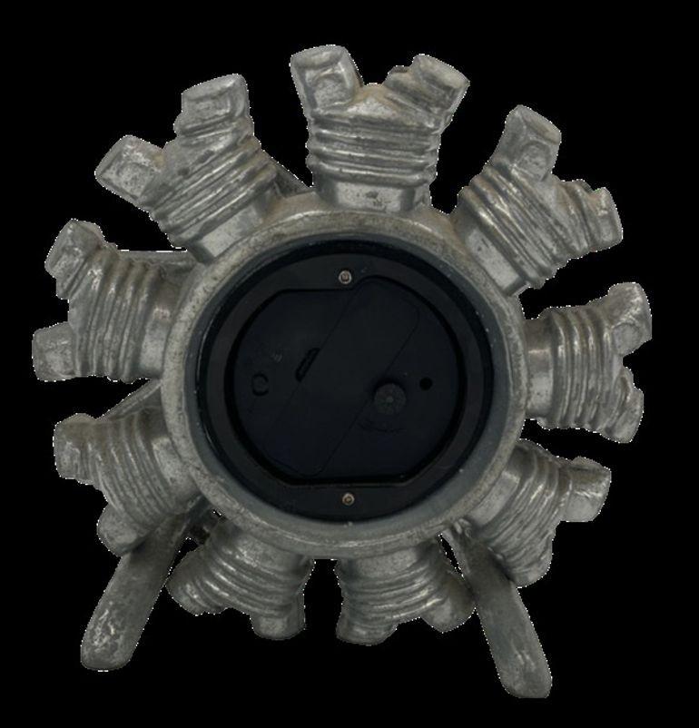 radial engine clock