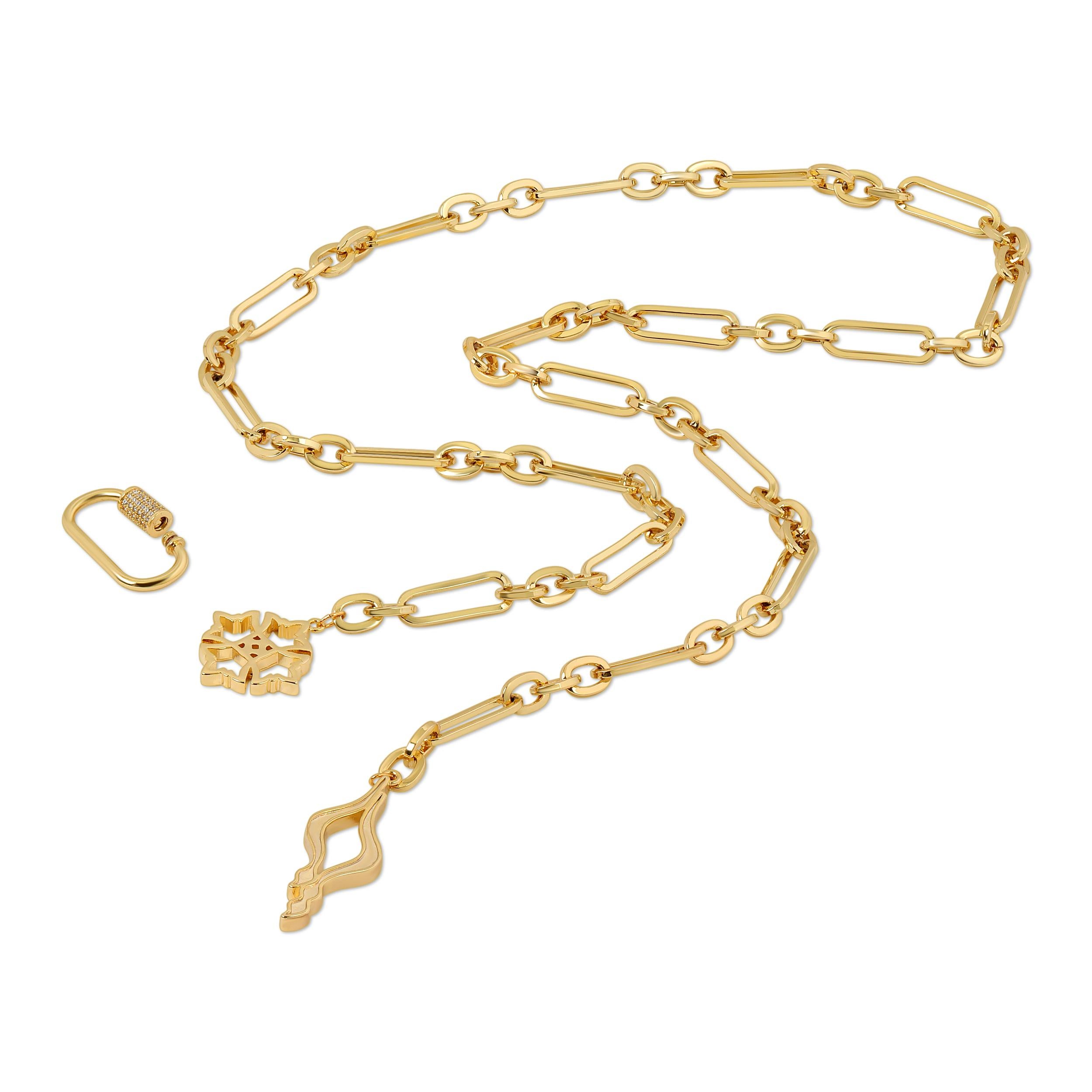 Introducing the Sarva Multi way chain- a versatile and stylish accessory that can be worn in multiple ways! With a detachable lock, you can adjust the size to wear it as a necklace, belt, or bracelet. Double up the chain for a layered look, or wear